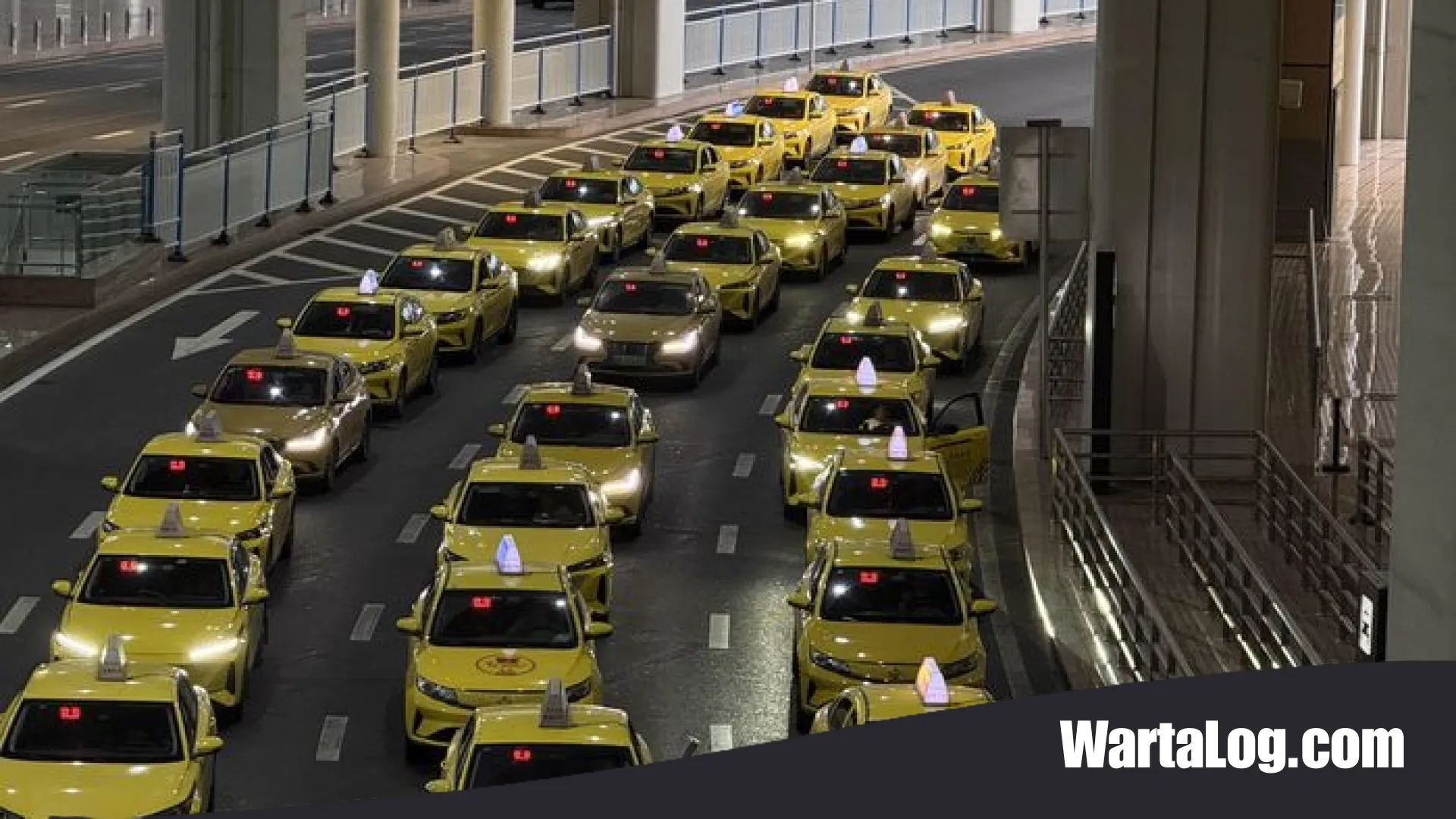 Legenda ‘Ferrari Kuning’ dari Chongqing: Taksi Listrik yang Tak Terkalahkan oleh GPS