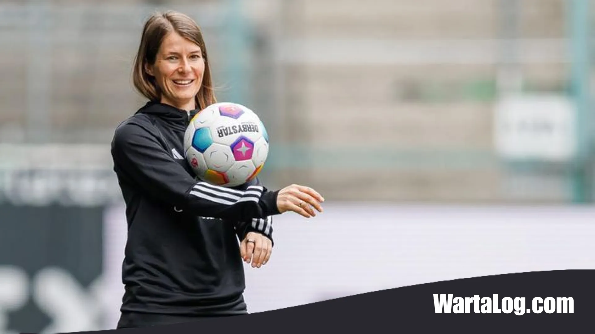 Mengenal Marie-Louise Eta: Sosok Perempuan Pertama yang Menakhodai Tim Bundesliga