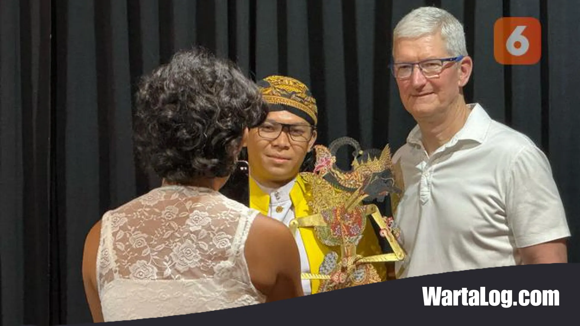 Tim Cook Resmi Letakkan Jabatan CEO Apple, John Ternus Bersiap Pimpin Era Baru Cupertino