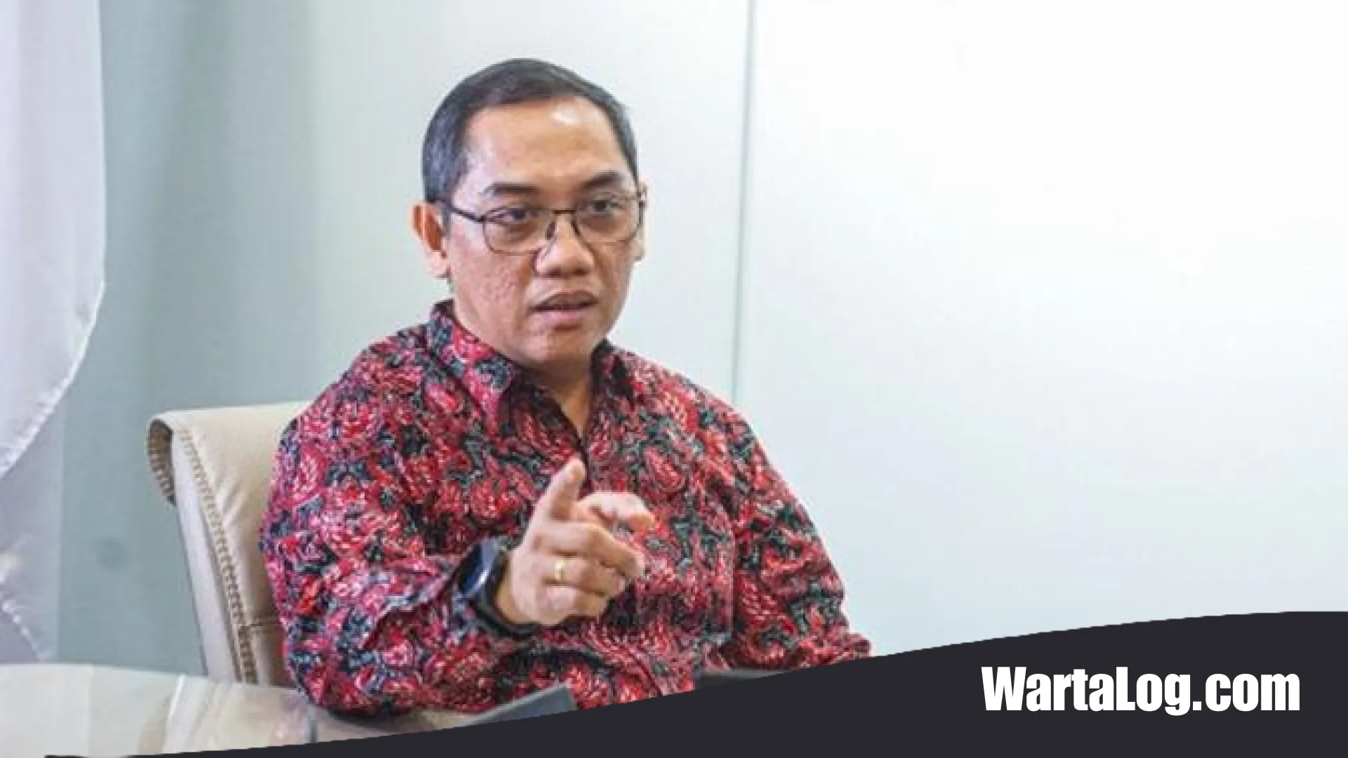 Komdigi Sapu Bersih 4,1 Juta Konten Negatif, Gebrakan Huawei, dan Strategi Hemat Hadapi Inflasi
