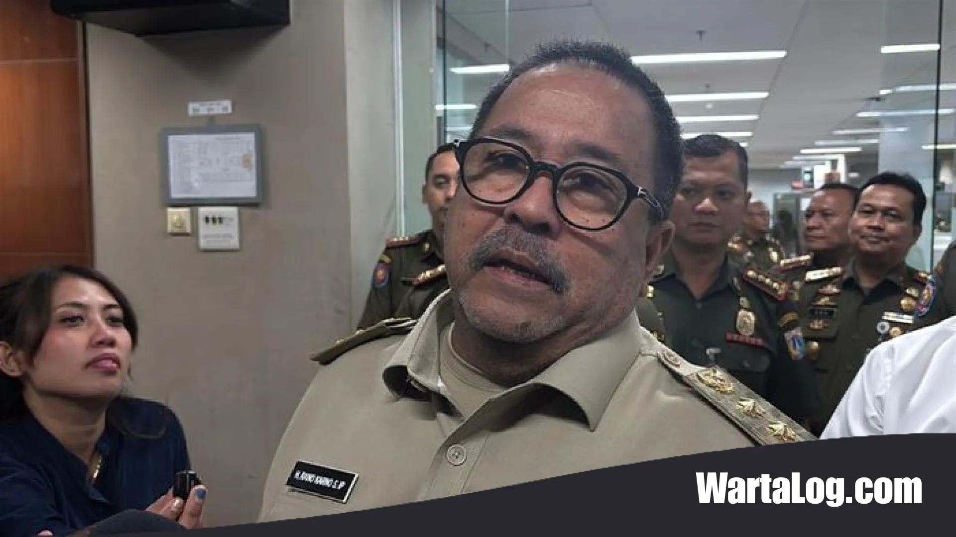 Tragedi Bantargebang Menyeret Eks Kadis LH, Rano Karno: Ini Konsekuensi Hukum yang Harus Dipikul