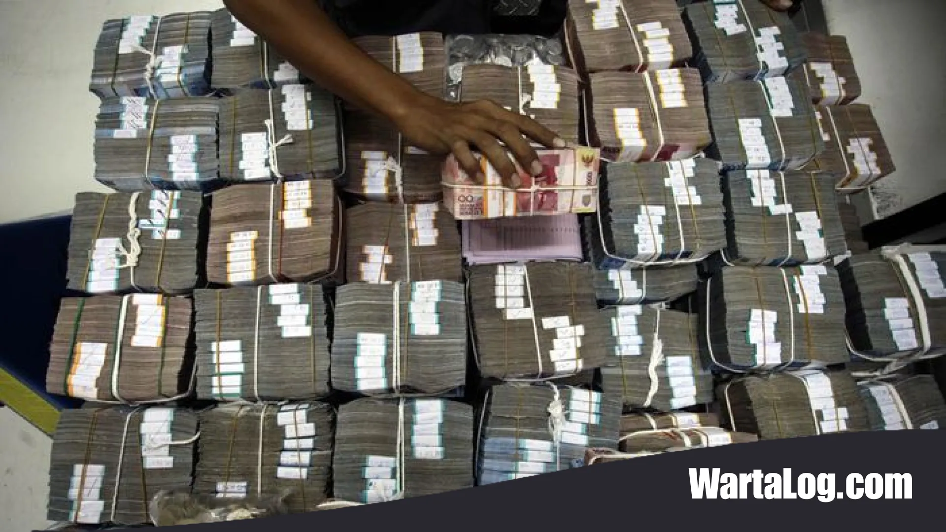 Paradoks Likuiditas: Mengapa Rp 2.527 Triliun Kredit Perbankan Masih Menganggur di Tengah Tren Pertumbuhan?