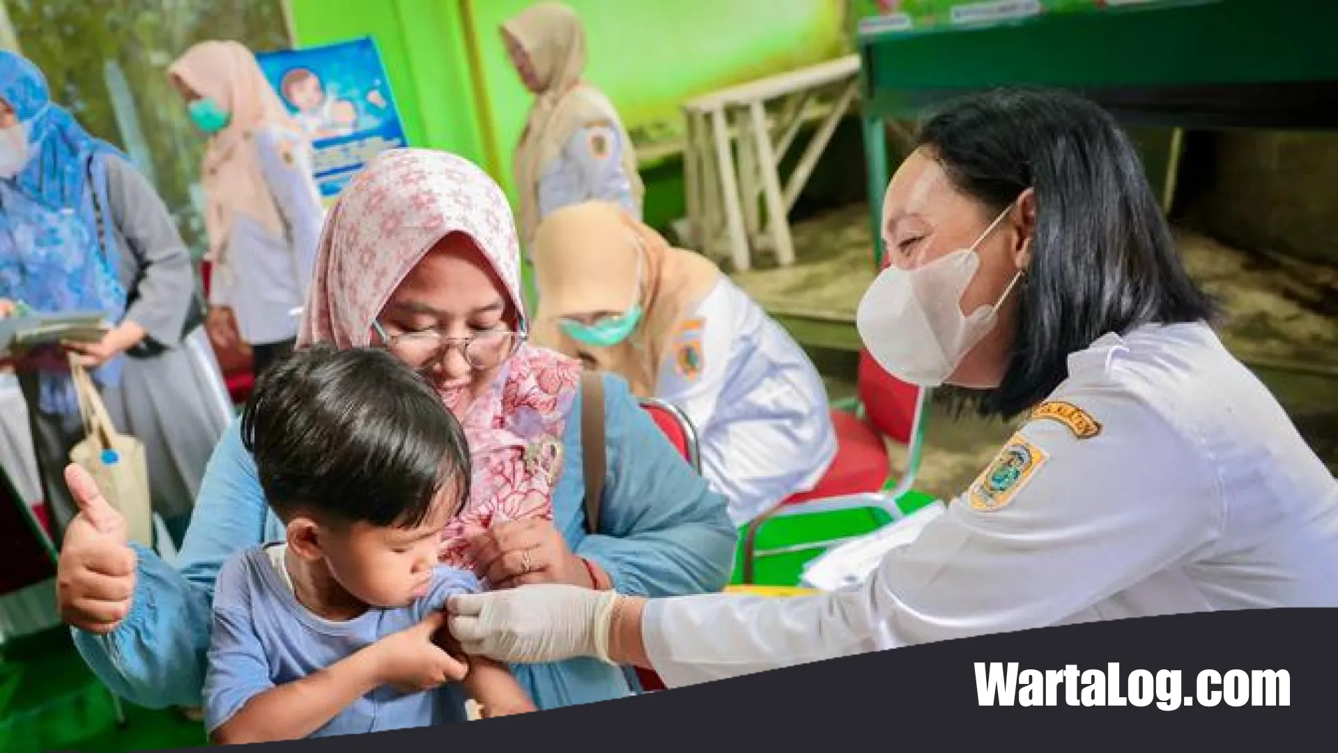 Perang Melawan ‘Hantu’ Misinformasi: Strategi Baru Kemenkes Pulihkan Kepercayaan Imunisasi Nasional