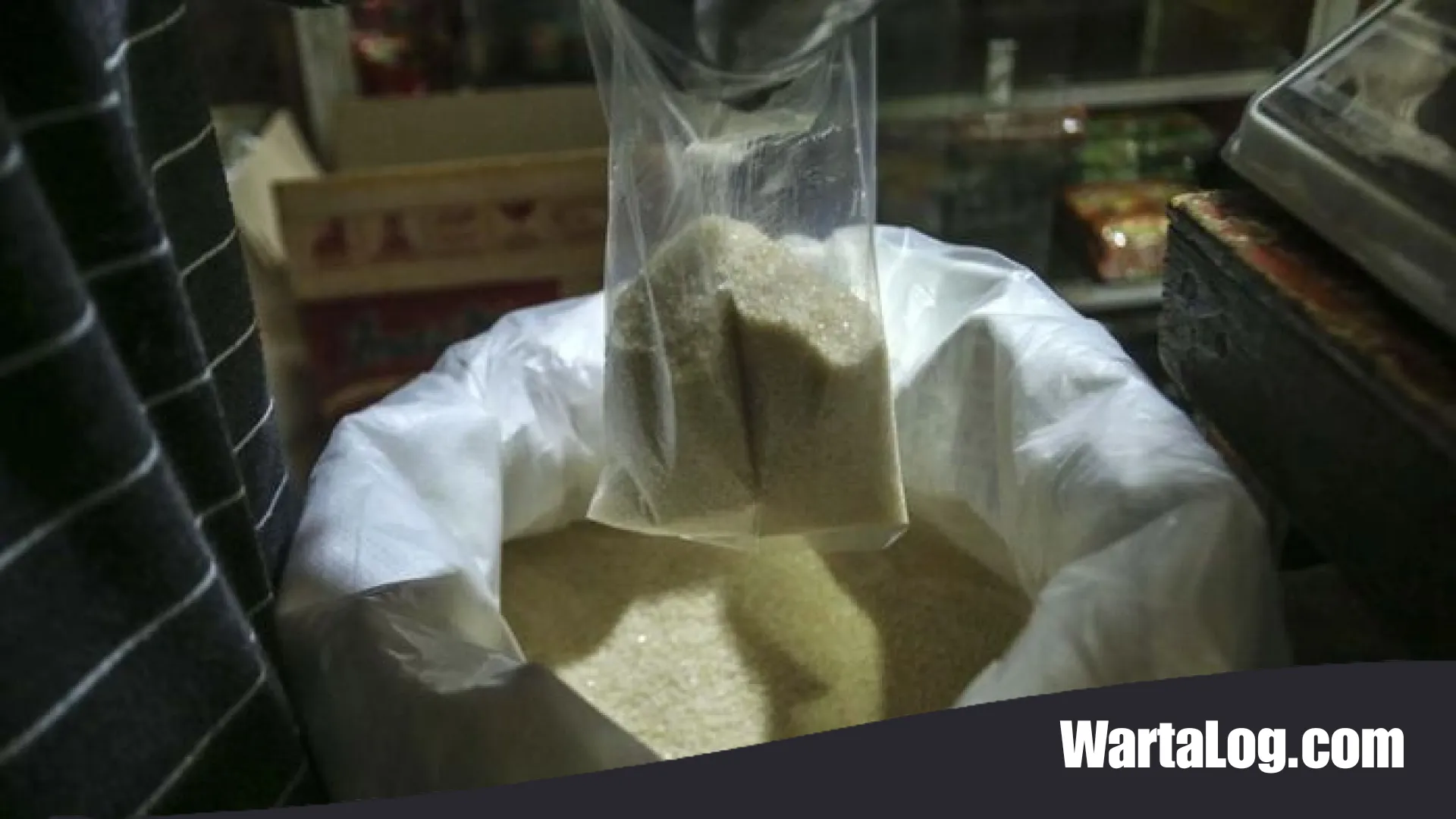 Harga Gula Nasional Terkerek Naik: Imbas Domino Konflik Global dan Meroketnya Biaya Kemasan Plastik