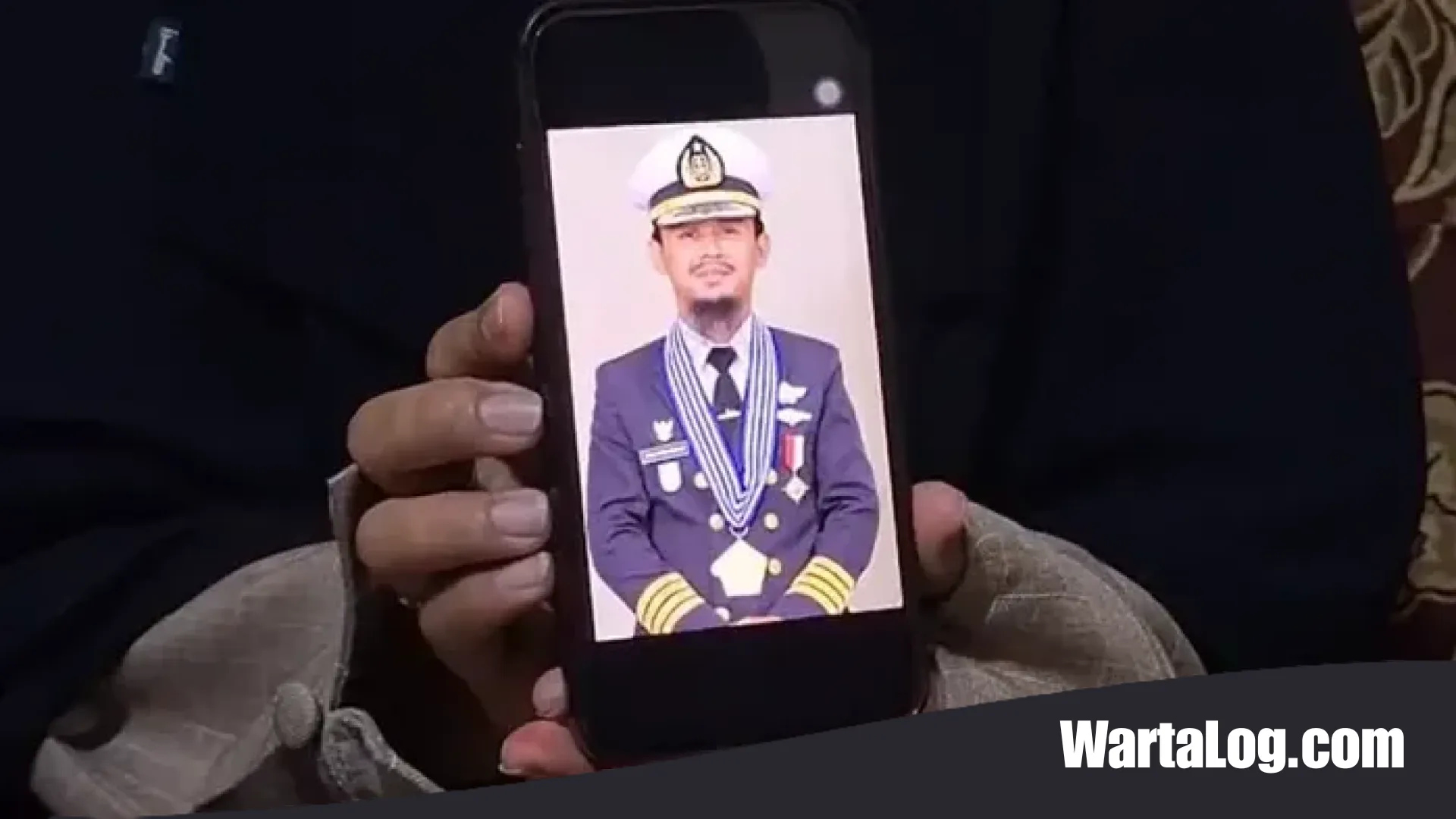 Antara Hidup dan Mati: Kisah Heroik Kapten Ashari Samadikun Menghadapi Bajak Laut Somalia