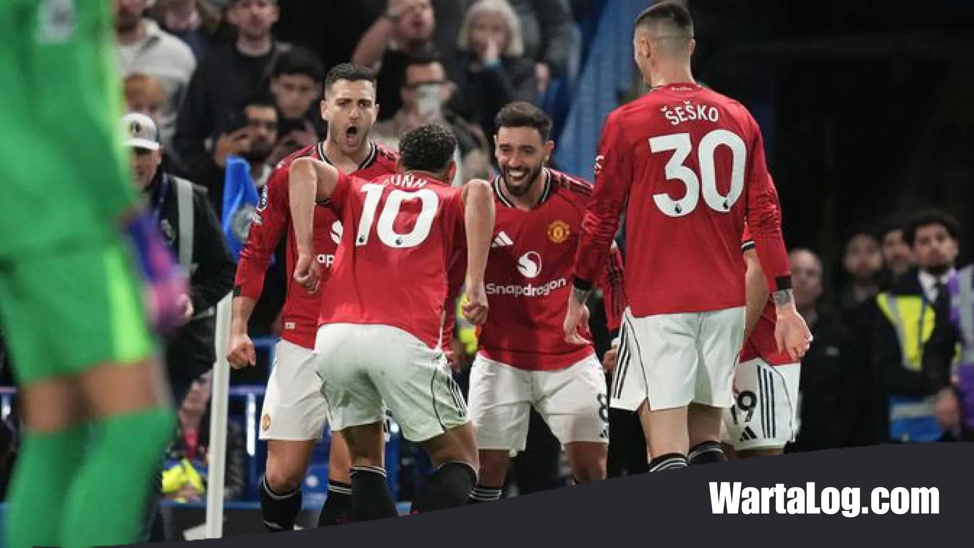 Manuver Berani Manchester United: Rafael Leao Jadi Target Utama, Tiga Bintang Siap Jadi ‘Tumbal’ Barter