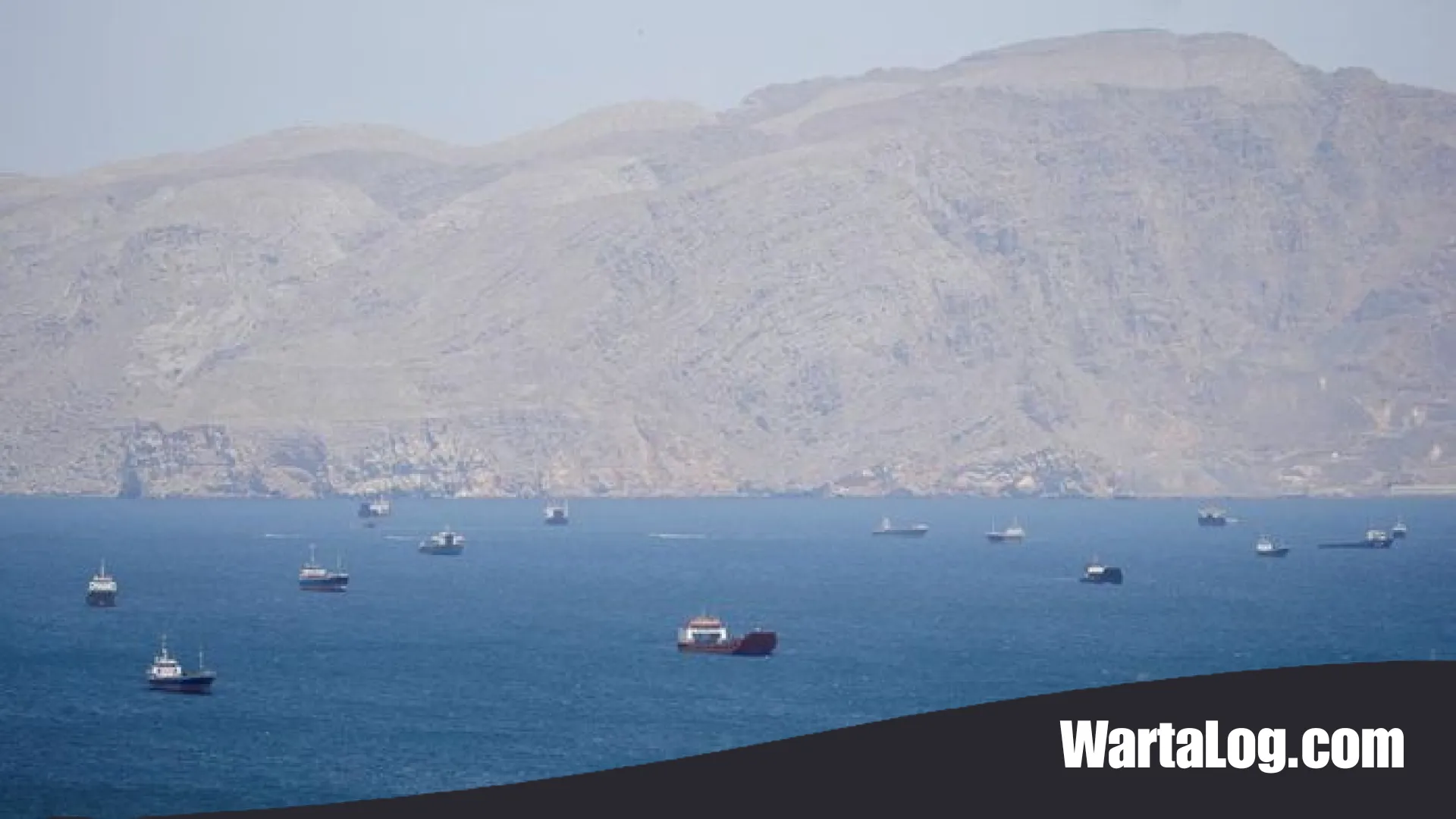 Misi Kemanusiaan di Selat Hormuz: Manuver Kejutan Donald Trump Bebaskan Kapal yang Terblokir