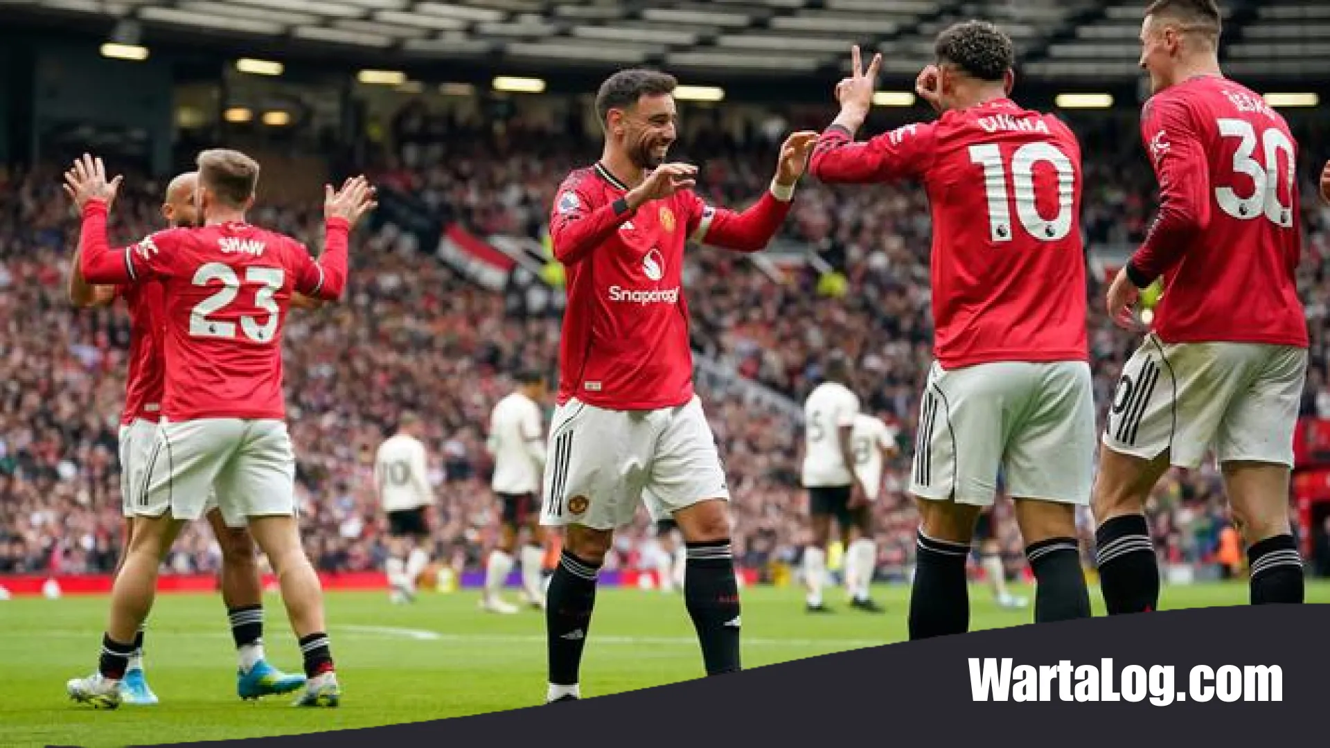 Maestro Old Trafford! Bruno Fernandes Ukir Rekor Abadi Saat Manchester United Tundukkan Liverpool