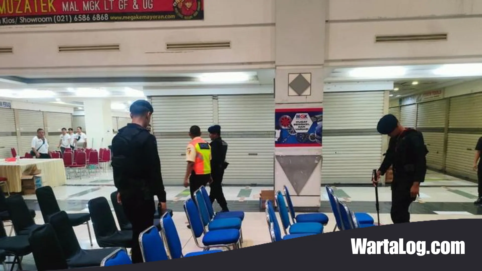 Menjamin Kekhusyukan Waisak 2570: Brimob Polda Metro Jaya Pastikan Keamanan Sterilisasi MGK Kemayoran