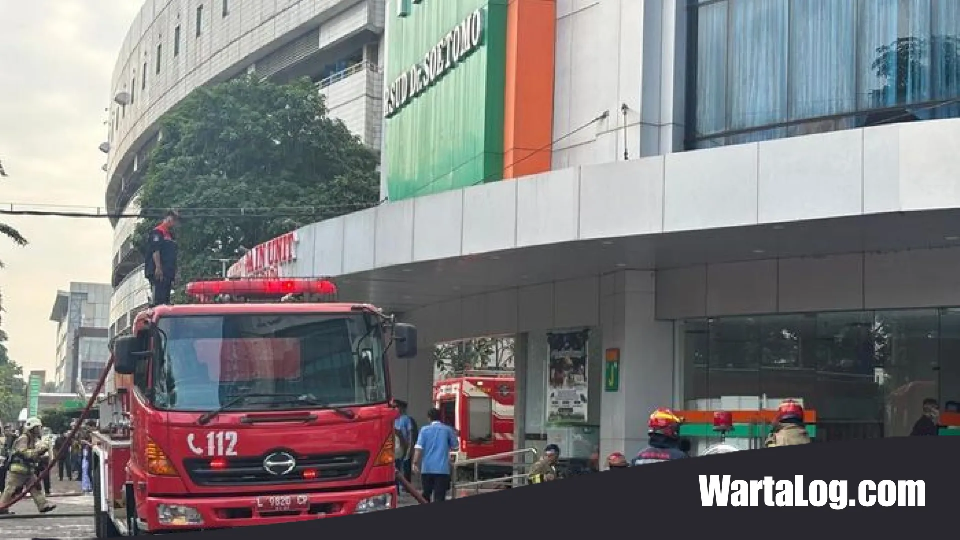 Tragedi Kebakaran Hebat di Gedung PPJT RSUD dr Soetomo Surabaya: Satu Pasien Meninggal Dunia
