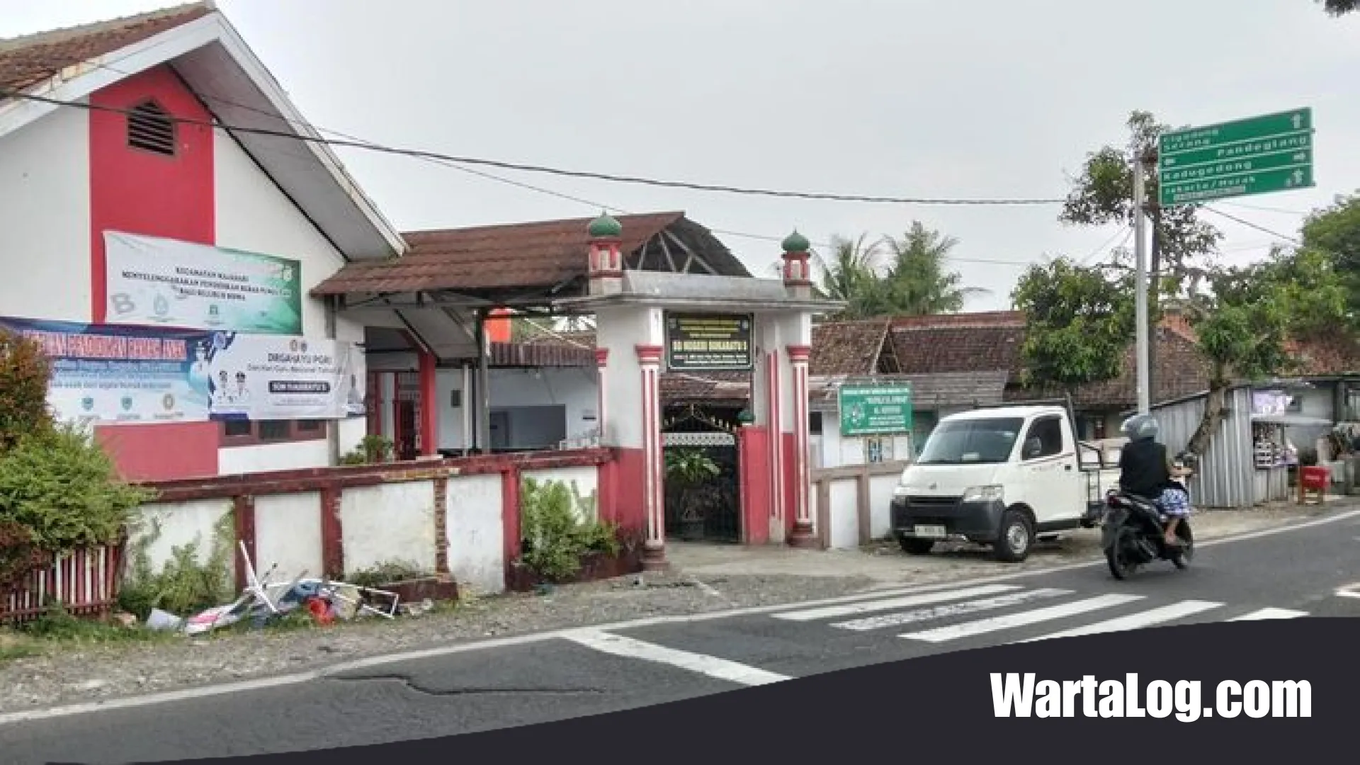 Tragedi SDN Sukaratu 5: Kepala Dinas di Pandeglang Resmi Jadi Tersangka dan Terancam Dicopot