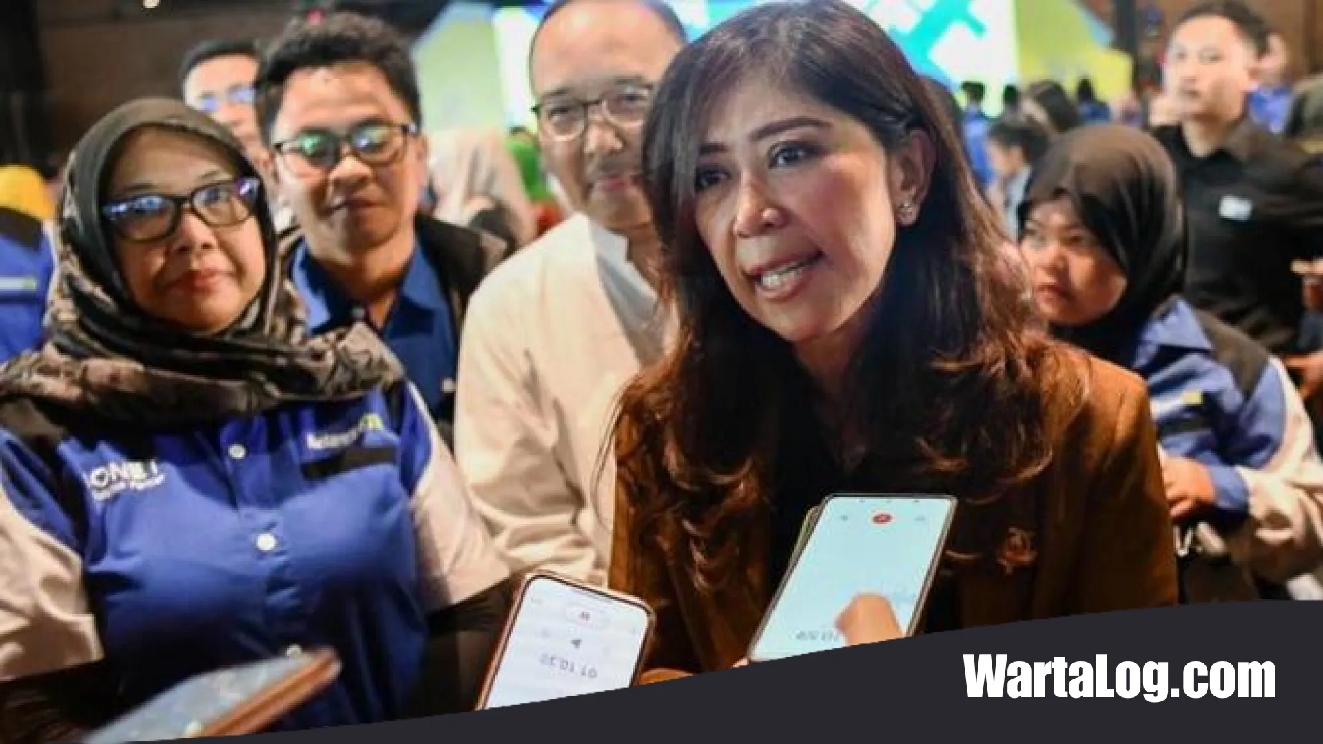 Wacana Registrasi Akun Media Sosial Wajib Nomor HP: Strategi Komdigi Perkuat Akuntabilitas di Ruang Siber