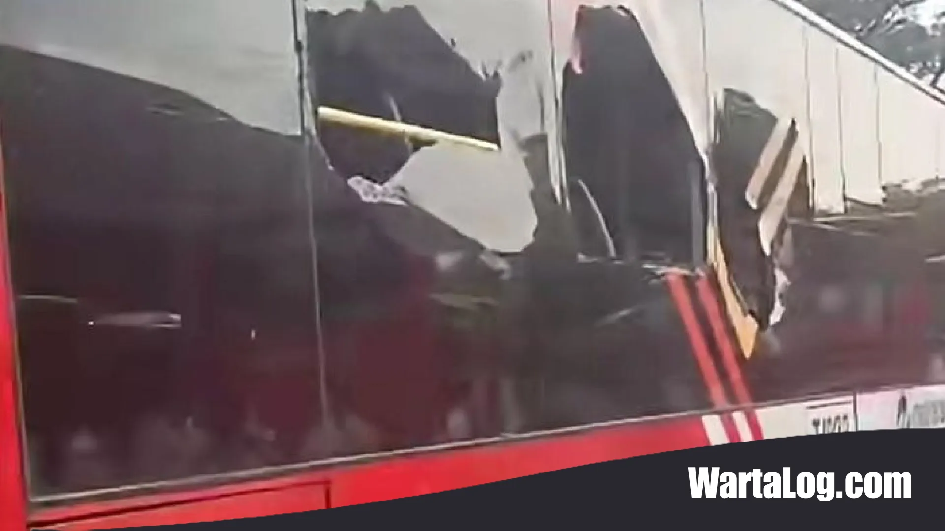 Geger Pramusapa Diduga ‘Nyetir’ Bus Transjakarta Berujung Tabrakan, Manajemen Langsung Ambil Langkah Tegas