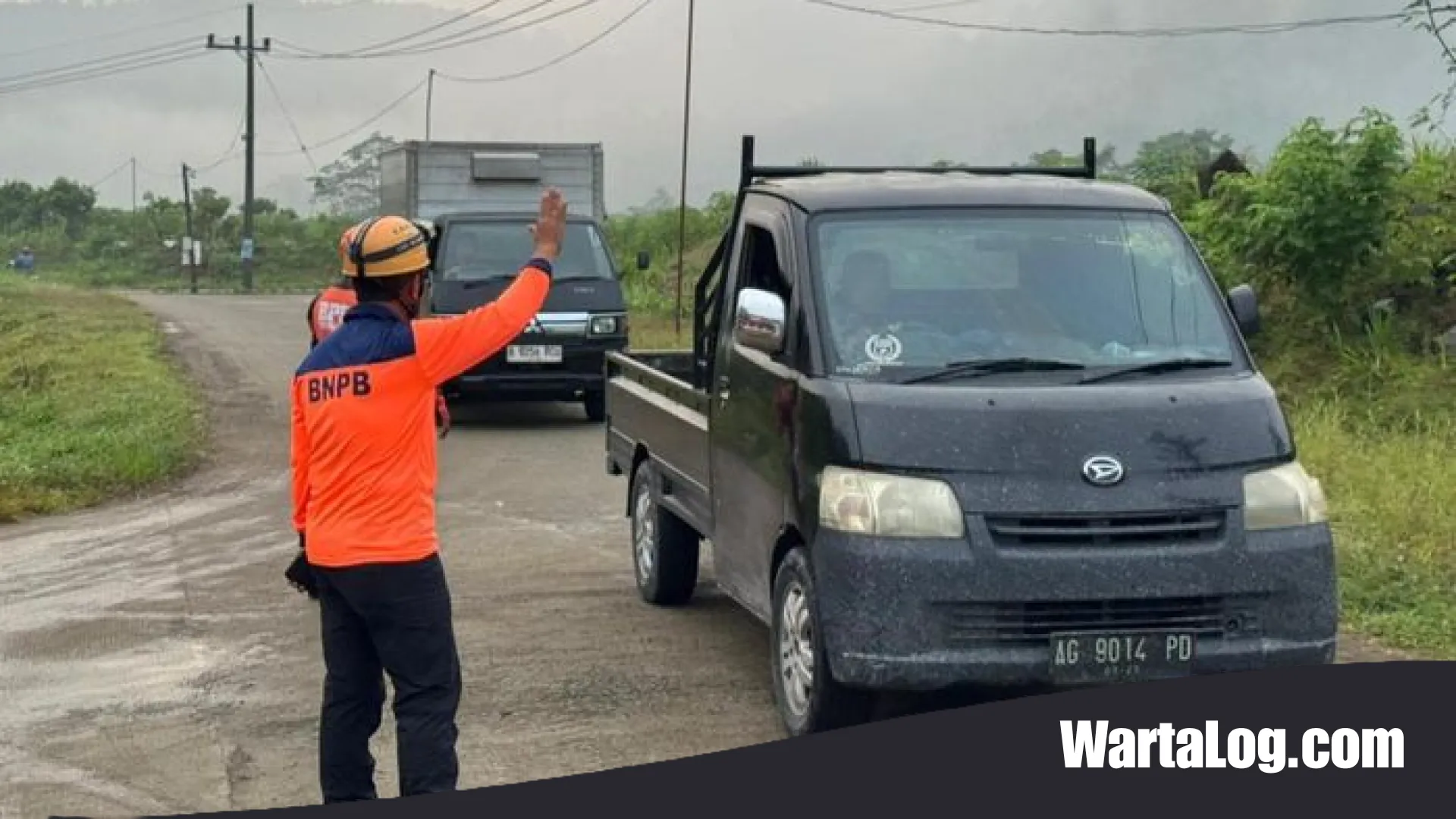 Akses Utama Trenggalek-Ponorogo Lumpuh: Ancaman Guguran Batu di KM 16 Paksa Penutupan Total