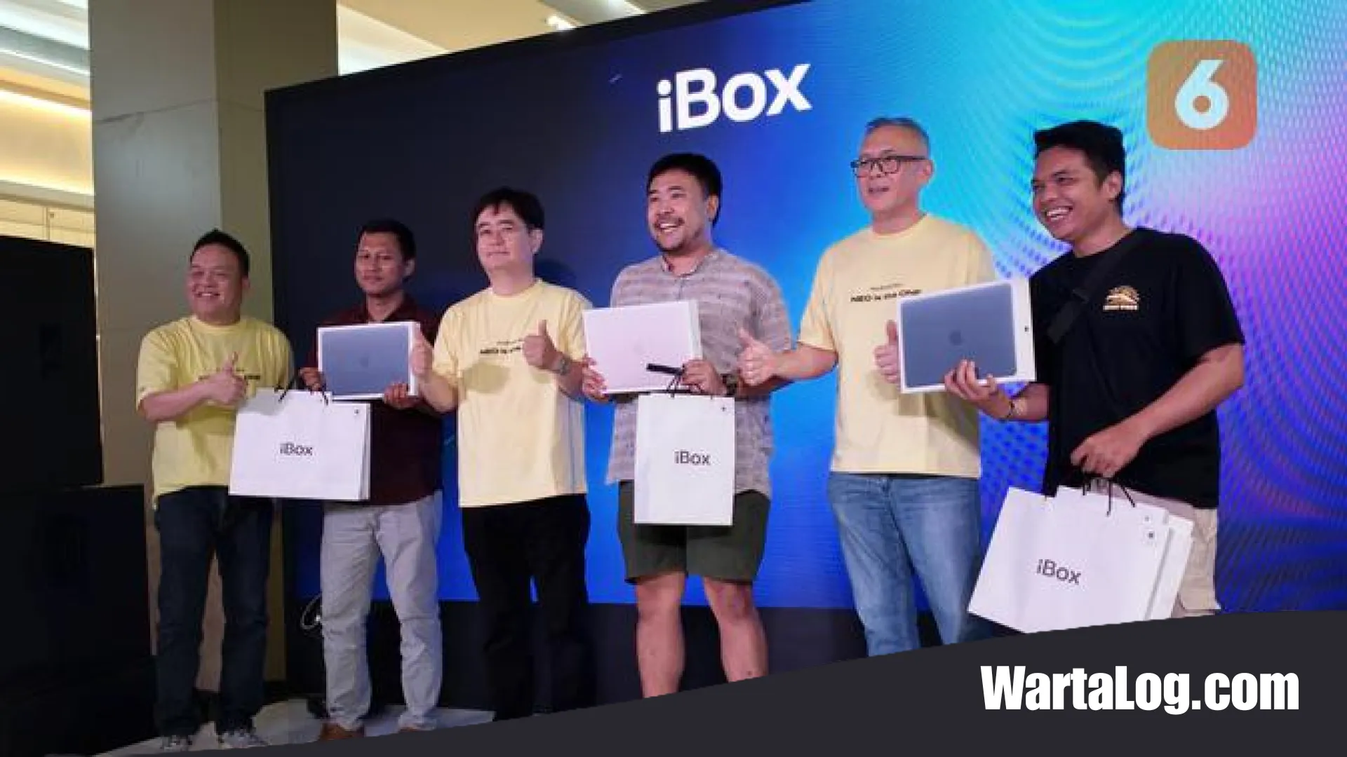 Fenomena MacBook Neo di Indonesia: Antrean Mengular Sejak Fajar dan Gebrakan Laptop ‘Murah’ Apple