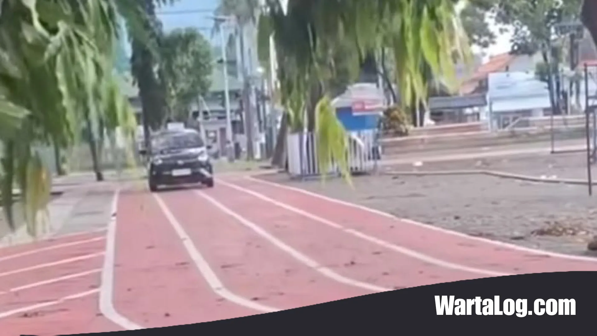 Ironi Fasilitas Publik: Ketika Jogging Track Alun-alun Bekasi Berubah Fungsi Jadi Arena Belajar Menyetir
