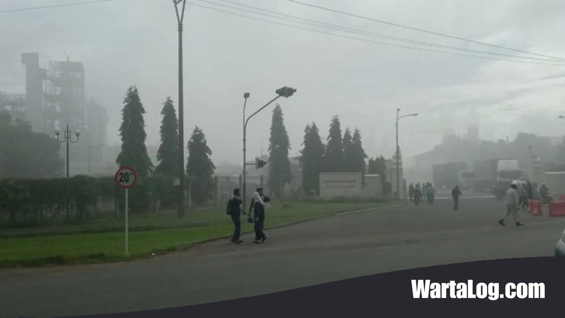 Ledakan Pabrik Kimia Cilegon: DLHK Banten Pastikan Keamanan Lingkungan dan Telisik Dampak Gas Beracun