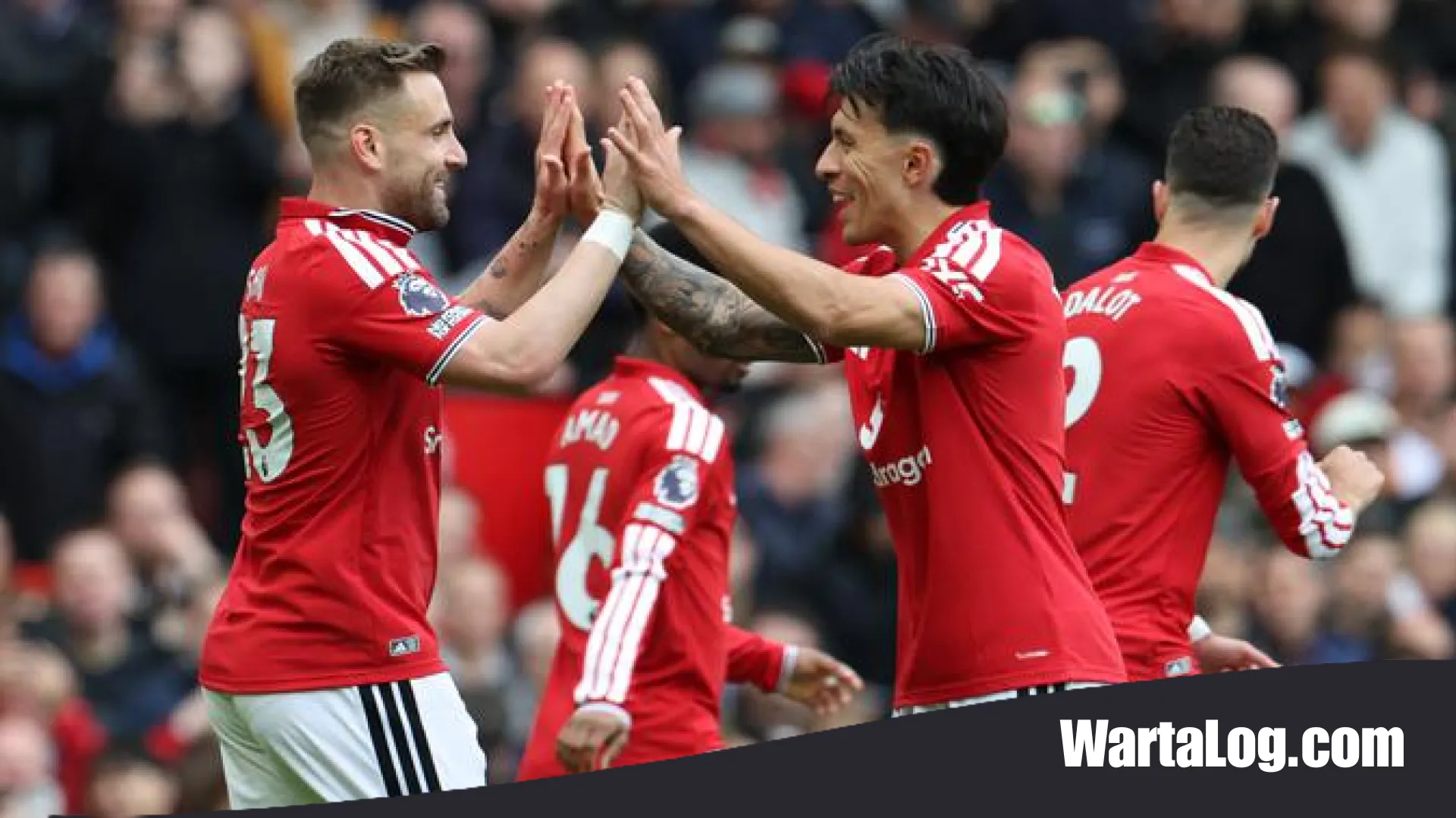 Revolusi Sektor Kiri Manchester United: Membidik Lewis Hall Sebagai Pilar Masa Depan di Old Trafford
