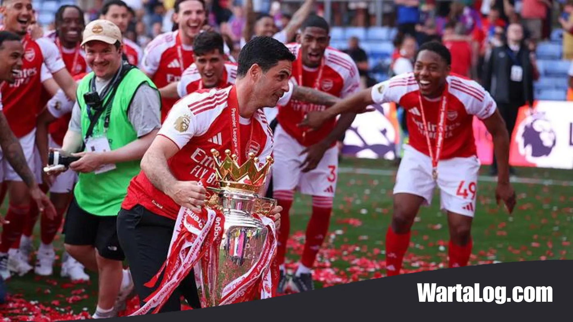Simfoni Kemenangan: Bagaimana Lagu ‘North London Forever’ Menjadi Jimat Kebangkitan Arsenal