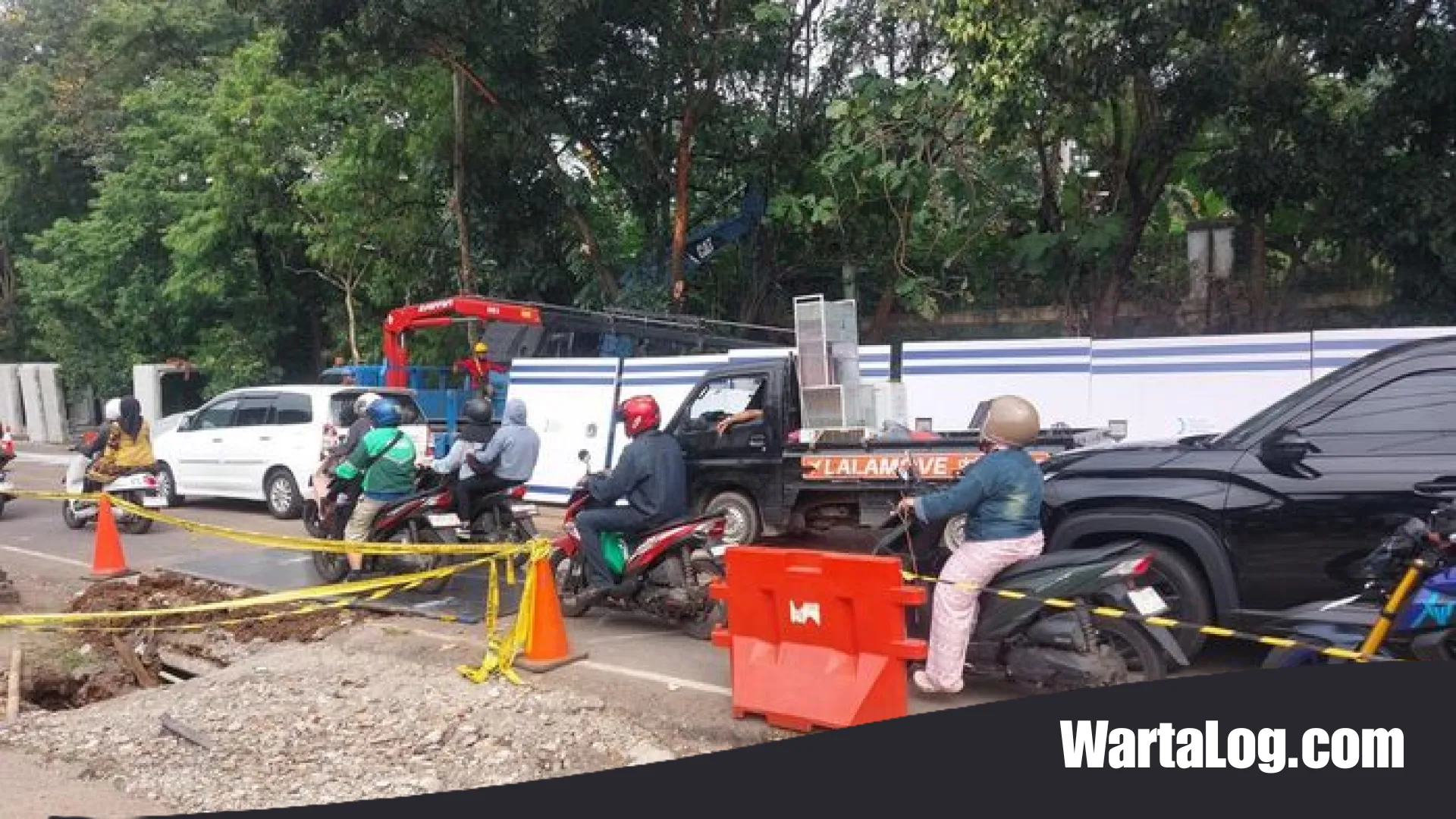 Update Perbaikan Jalan Amblas Lenteng Agung: Upaya Masif Pulihkan Arus Lalu Lintas Jakarta-Depok