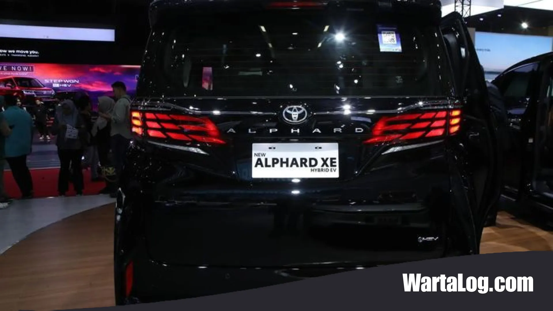 Membedah Selisih Pajak Toyota Alphard Versi ‘Murah’ vs Tipe Premium: Cek Perbandingannya di Sini!