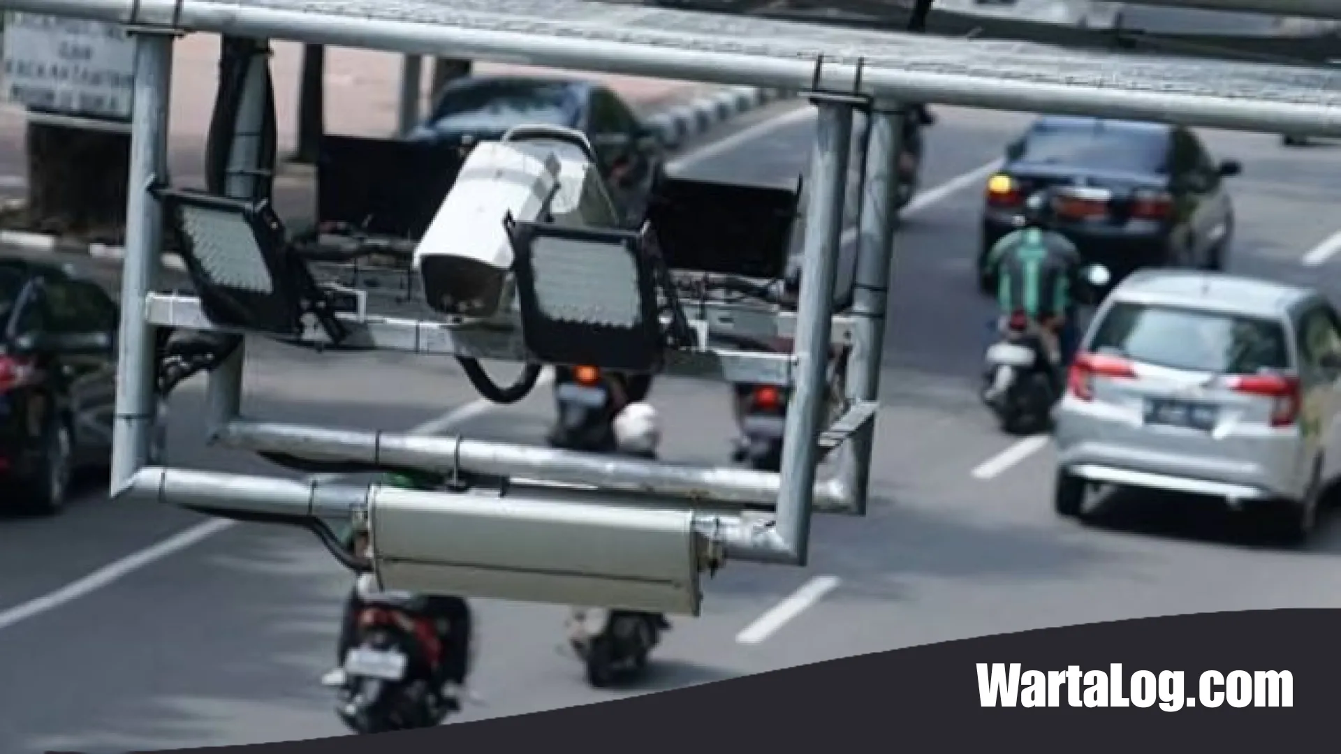 Waspada ‘Surat Cinta’ Digital: Mengenal 12 Pelanggaran yang Tertangkap Kamera ETLE dan Konsekuensinya