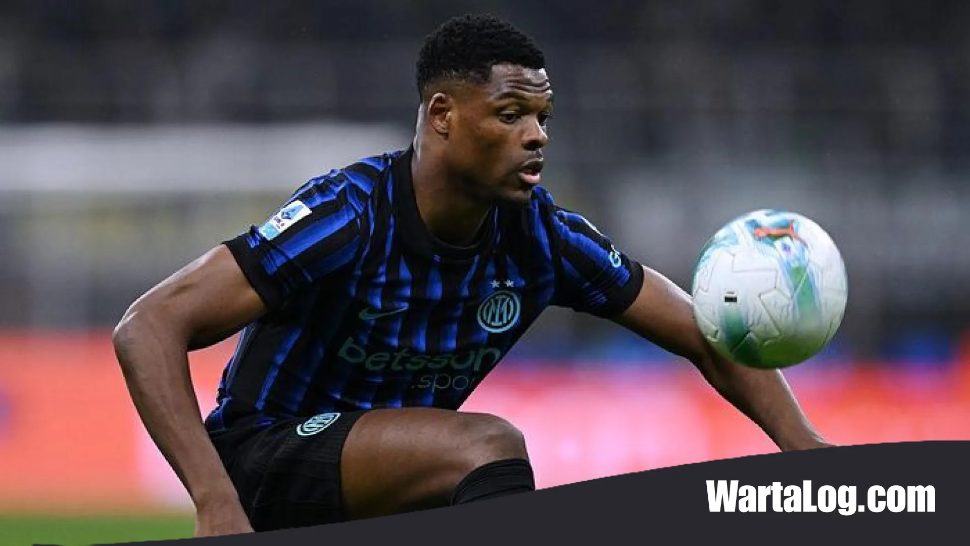 Denzel Dumfries Menuju Real Madrid: Piotr Zielinski Ungkap Beratnya Menolak Panggilan Los Blancos