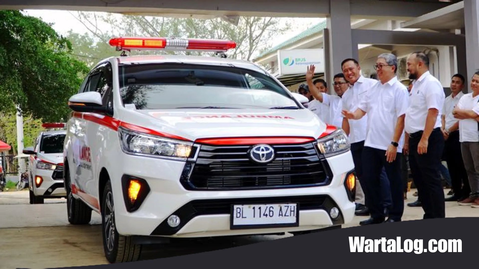 Mempercepat Pemulihan Aceh Tamiang: Toyota Indonesia Serahkan 3 Unit Ambulans Kijang Innova untuk RSUD Muda Sedia