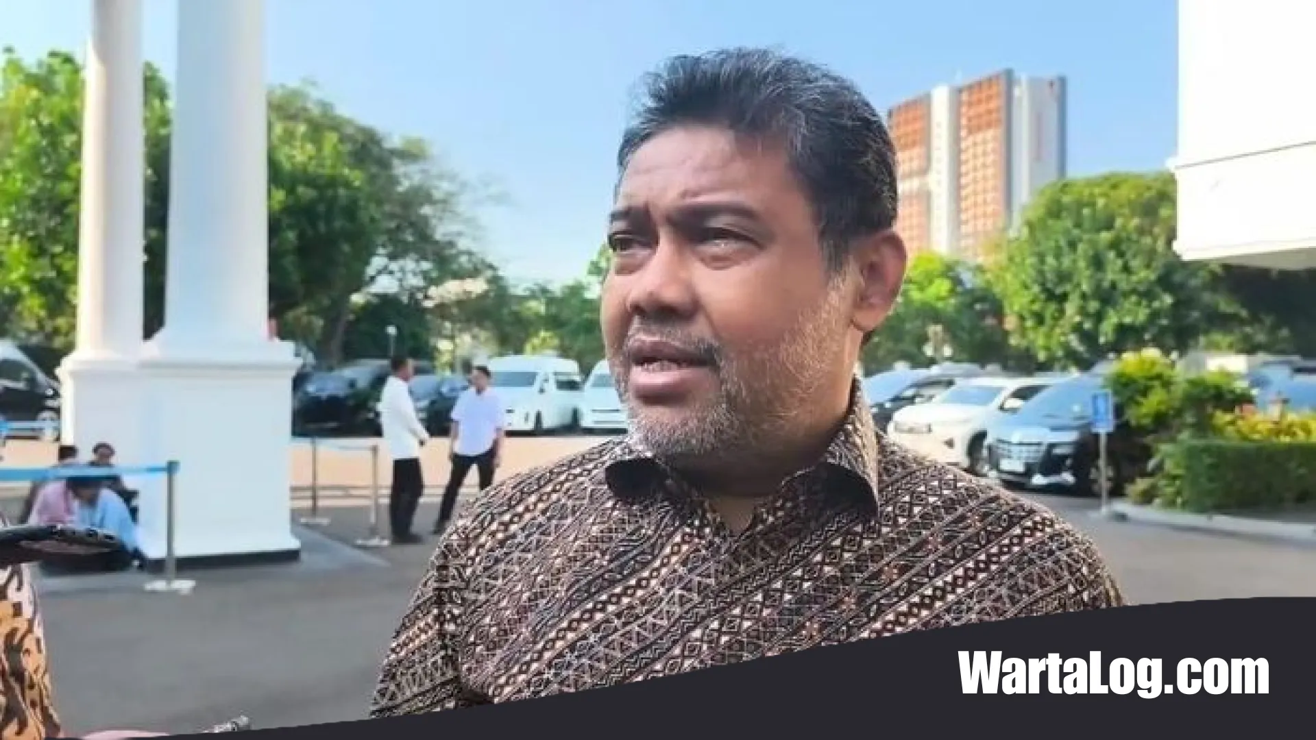 Menata Fondasi Kesejahteraan: Presiden Prabowo Percayakan Urusan Buruh ke Said Iqbal dan Pimpin BGN ke Nanik Sudaryati