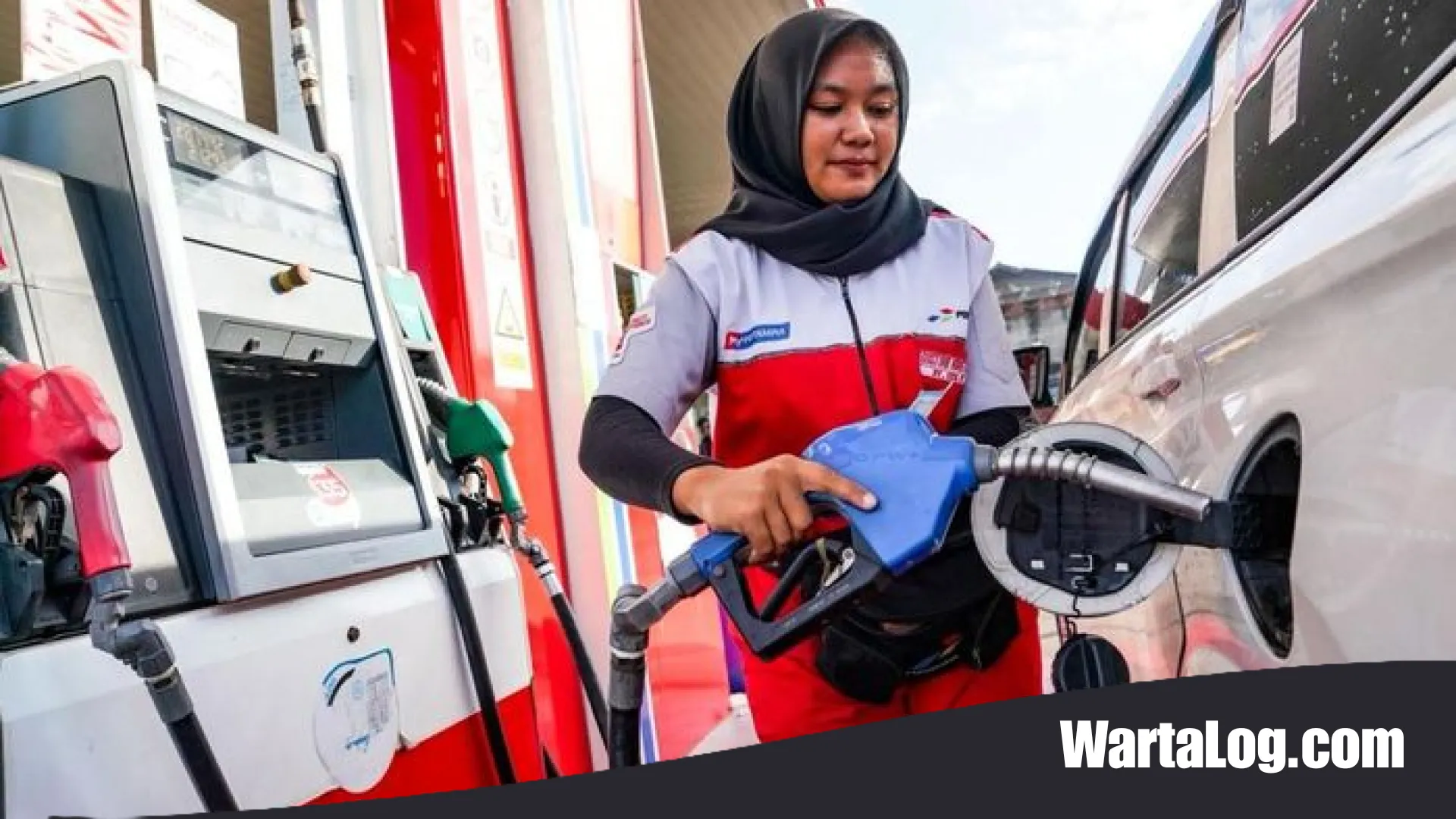 Lonjakan Harga Pertamax: Membedah Dampak Domino dan Nasib Konsumen Menengah di Tengah Fluktuasi Energi