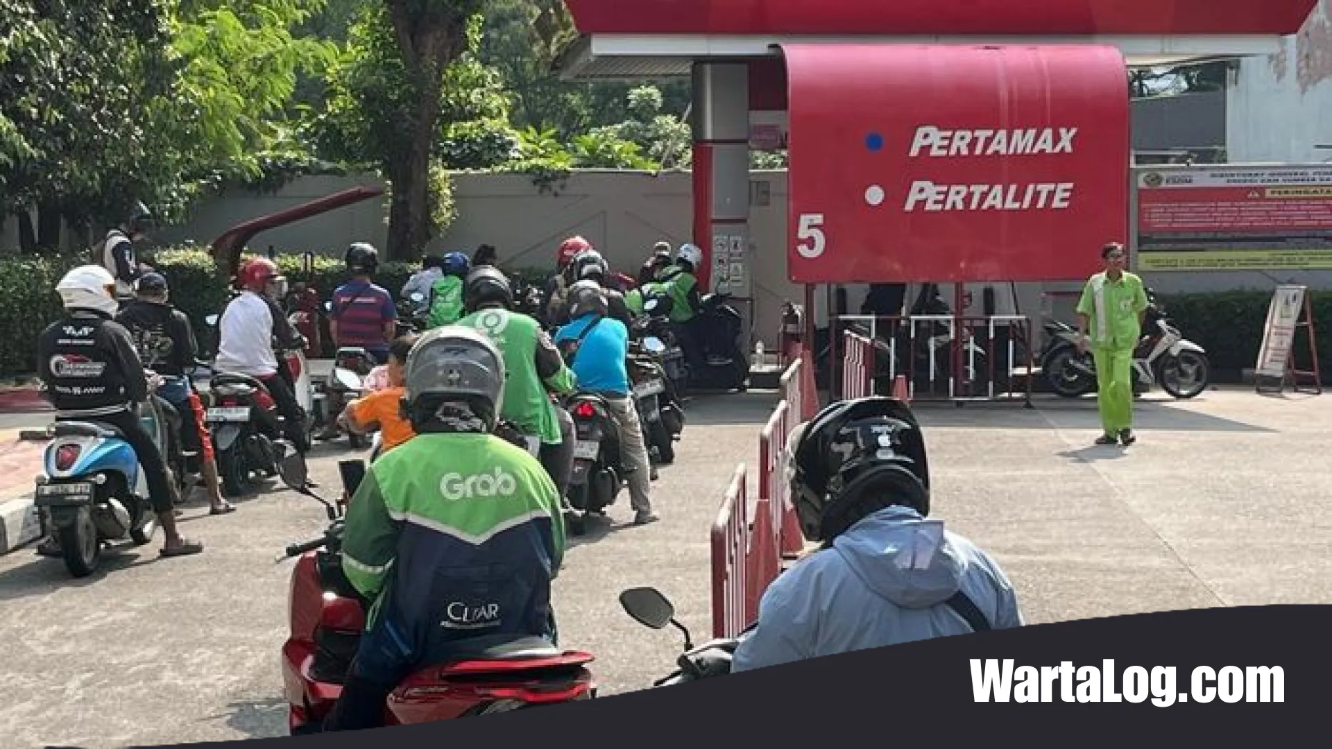 Dilema Ojek Online di Tengah Lonjakan Harga Pertamax: Antara Ketergantungan Pertalite dan Melambungnya Biaya Perawatan