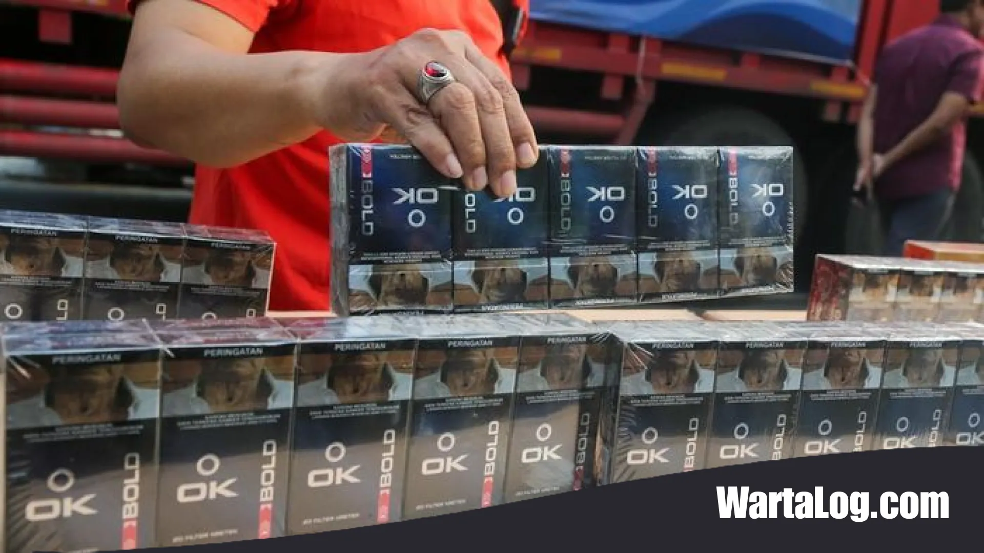 Skandal Jutaan Batang Rokok Ilegal di Merak: Modus Pakan Ternak dan Kerugian Negara Miliaran Rupiah