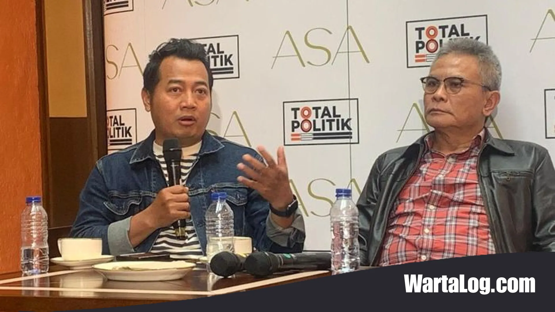 Manuver Jaket PSI untuk Jokowi: Strategi Rebut Simpati Basis Massa PDIP?