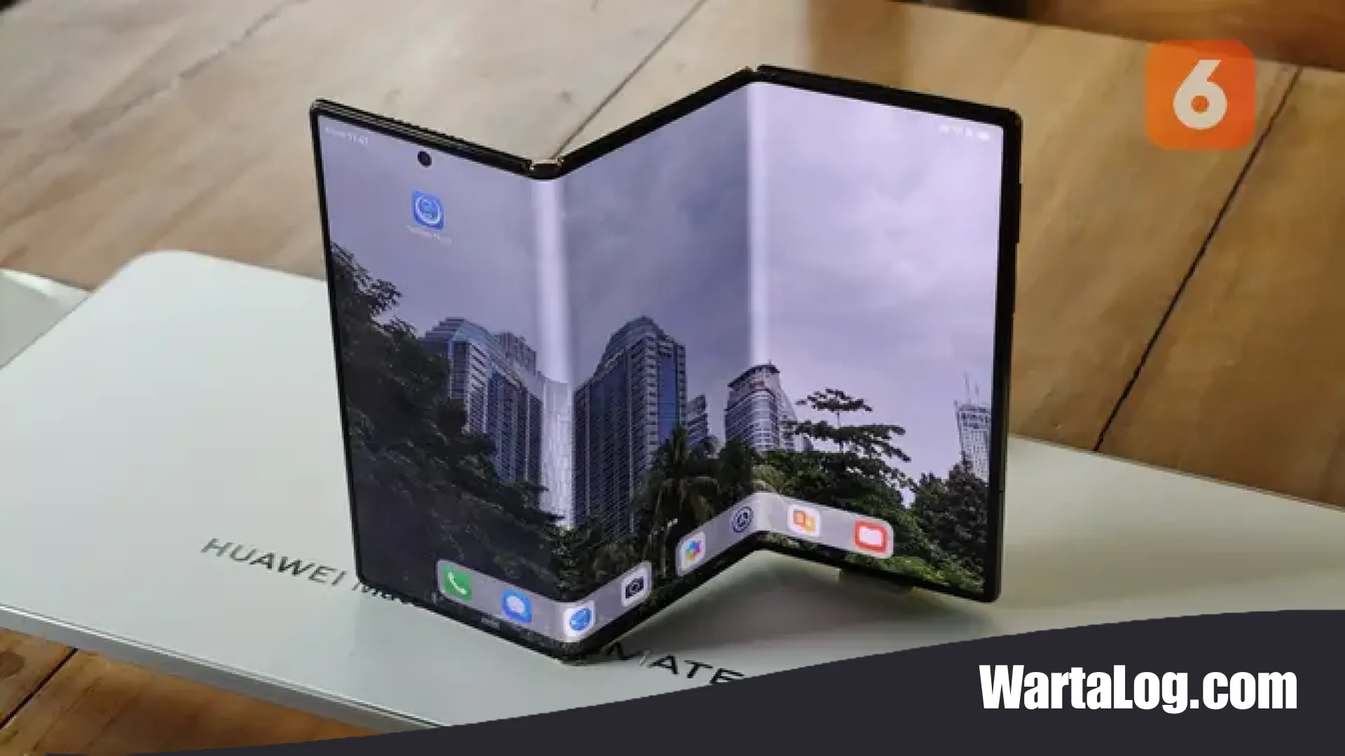 Huawei Puncaki Inovasi HP Lipat: Dari Konsep Tri-Fold Vertikal Hingga Gebrakan Pura X Max