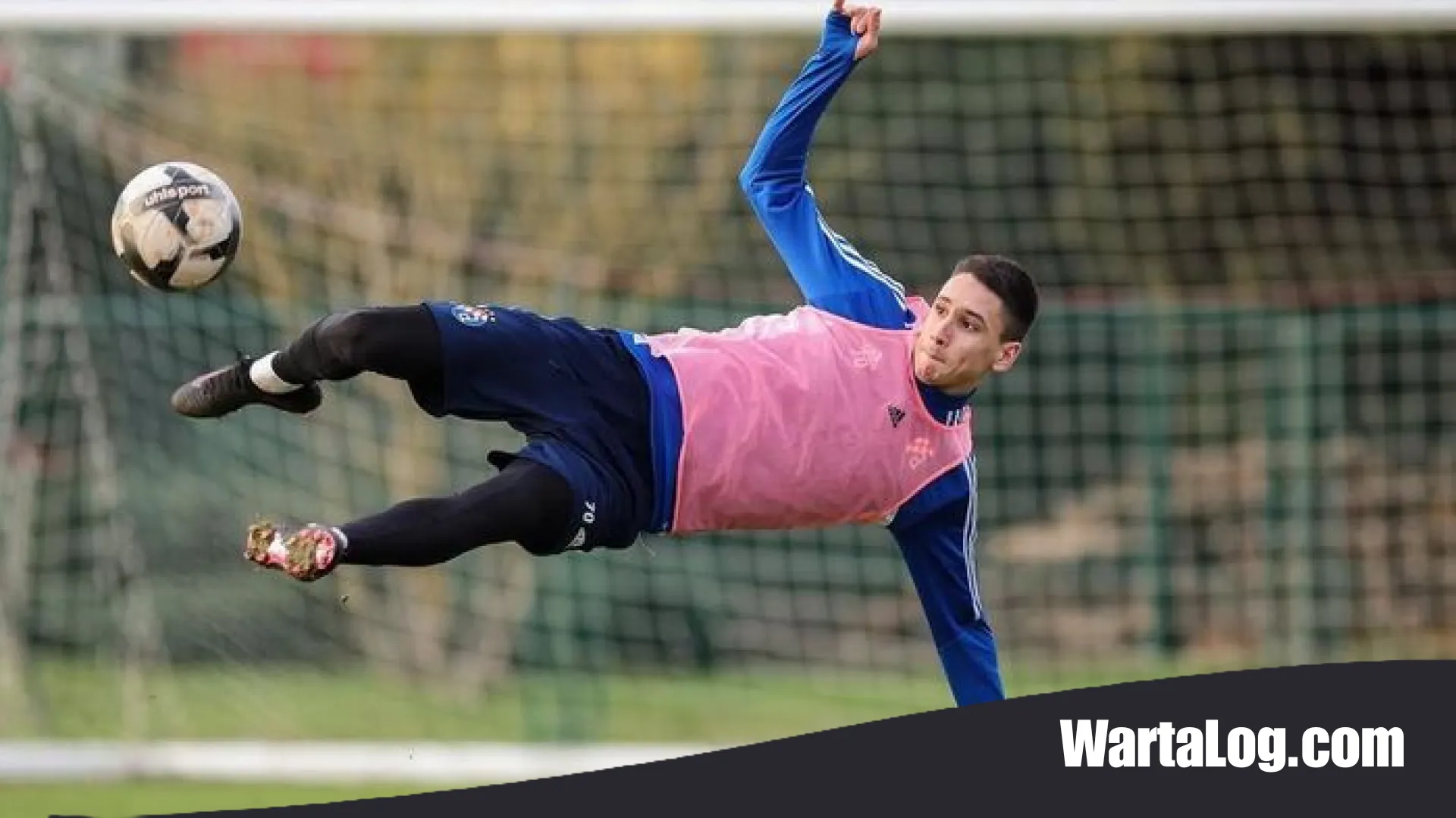 Luka Menalo Menuju Persib Bandung: Babak Baru Winger Bosnia di Panggung Liga 1