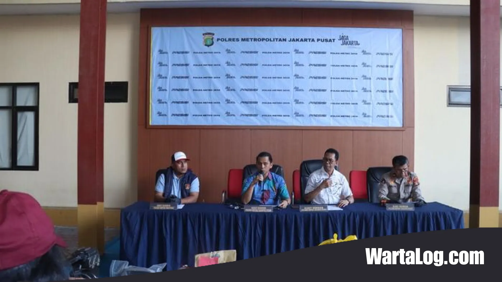 Misteri Berdarah di Menteng: Persahabatan Satu Dekade yang Berakhir di Ujung Belati dan Bantahan Isu Bisnis