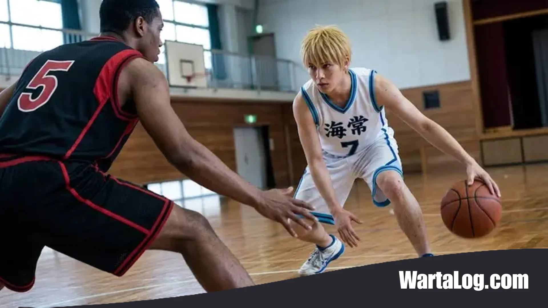 Seni Menguasai Low Dribble: Teknik Rahasia Melindungi Bola di Lapangan Basket