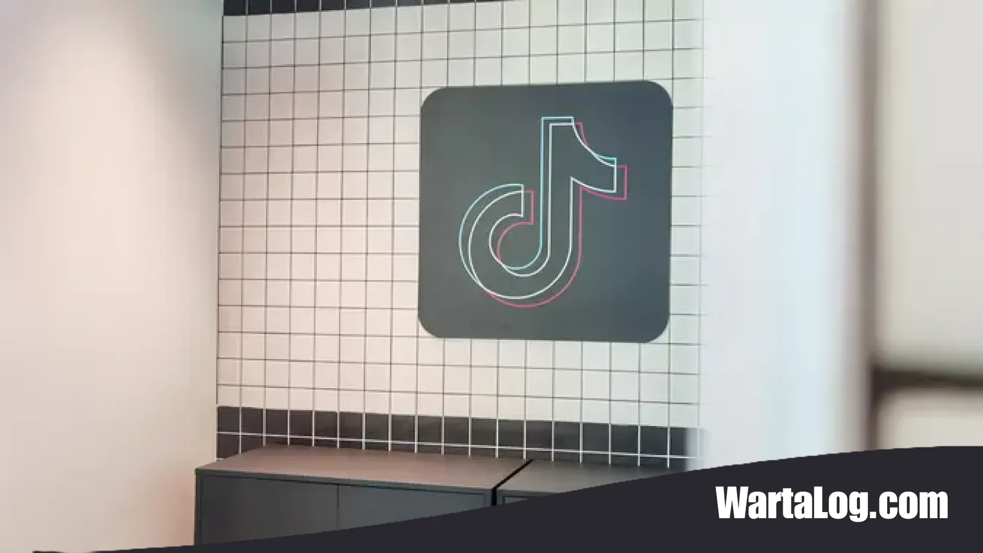 Transformasi Digital UKM: TikTok Hadirkan Kolaborasi AI Symphony dan Dreamina untuk Revolusi Konten