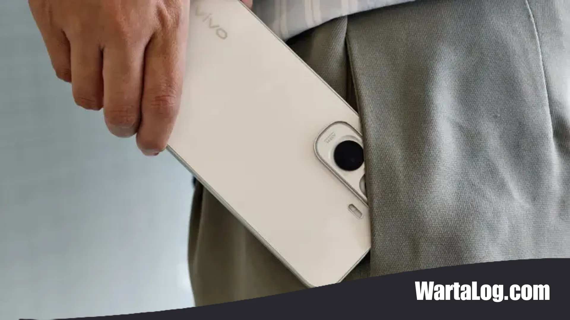 Vivo Y500 Guncang Pasar Indonesia: Bawa Baterai Raksasa 8.100mAh dan Standar Baru Efisiensi Daya