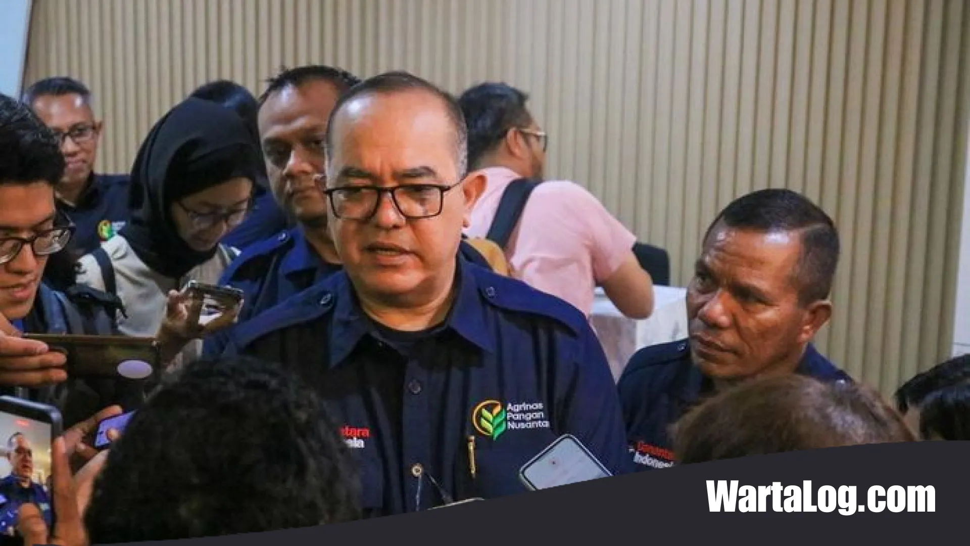 Sengkarut Gaji Koperasi Merah Putih: Bos Agrinas Angkat Bicara di Tengah Protes Masif Pengelola Gerai