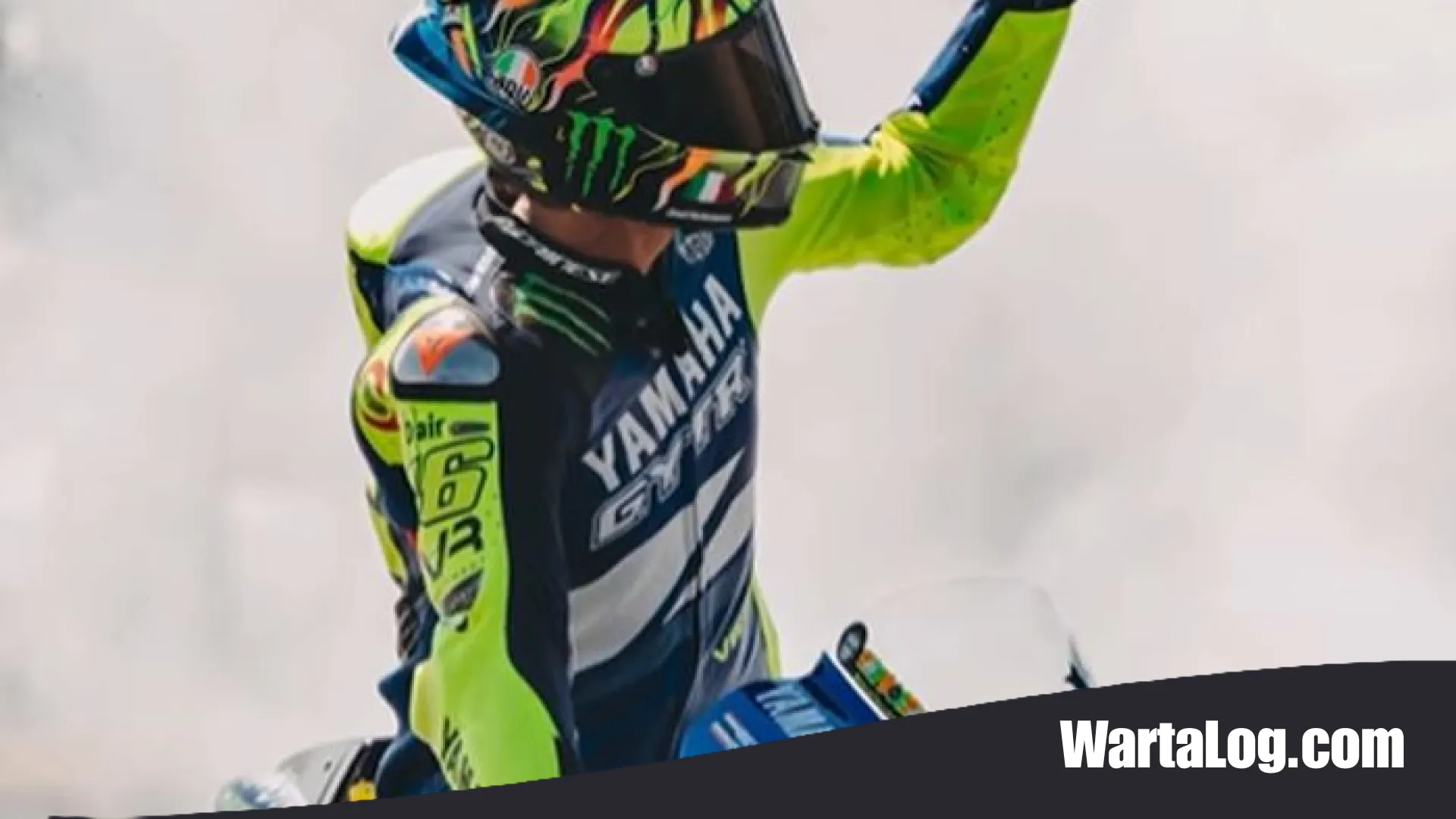Nostalgia di Aspal Goodwood: Valentino Rossi Kembali Tunggangi Yamaha YZR-M1 Usai Pensiun