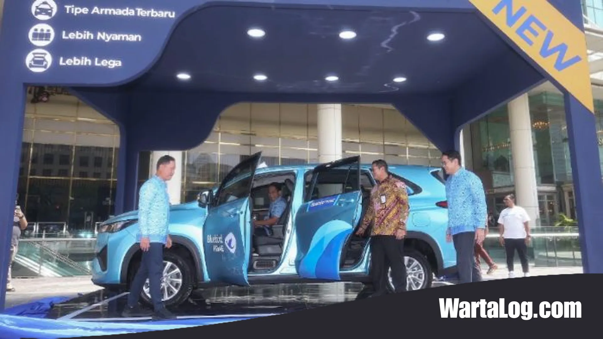 Transformasi Transportasi Modern: Alasan Toyota Sambut Hangat Kijang Innova Zenix Hybrid Sebagai Armada Blue Bird Prime