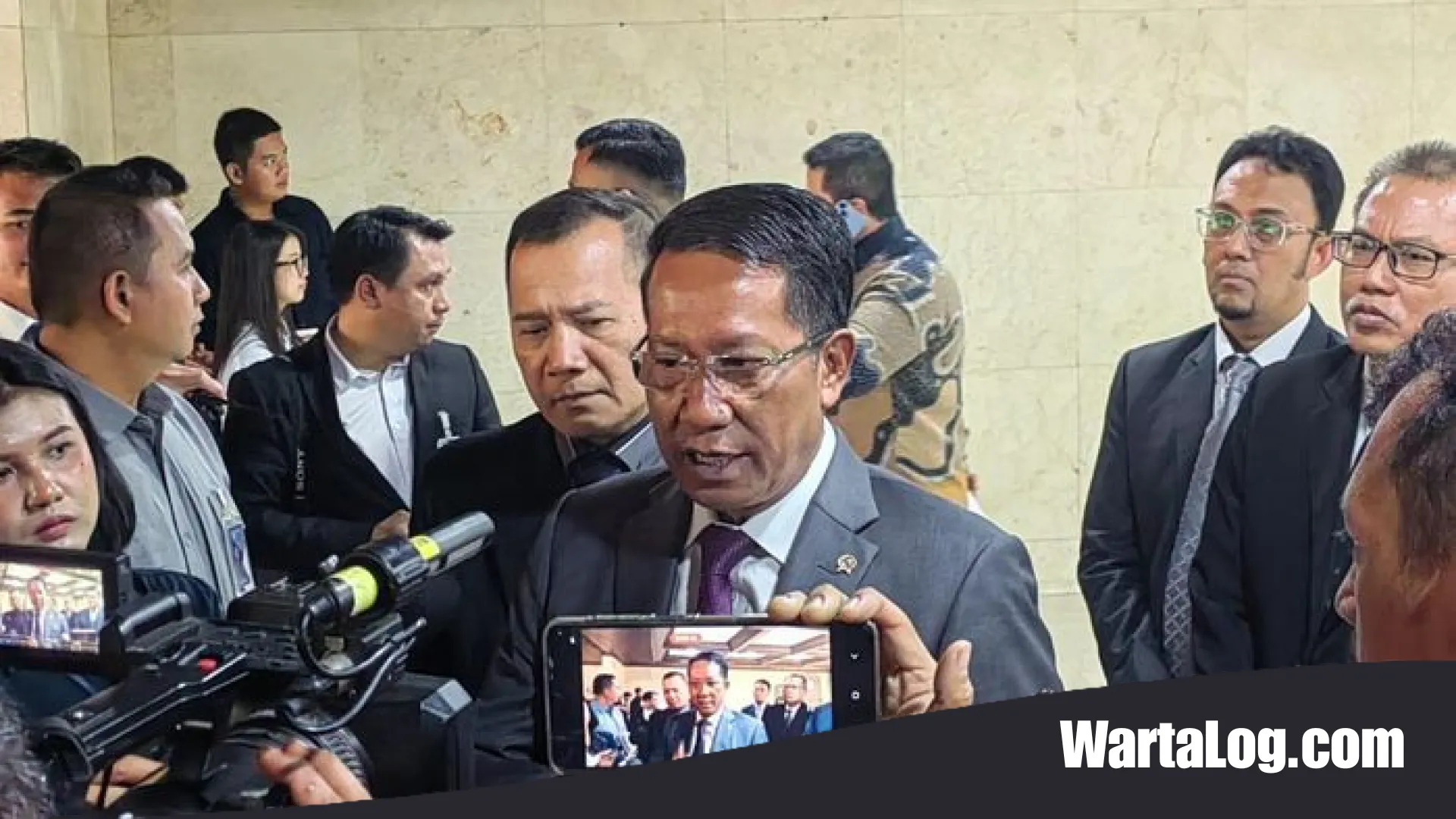 Mekanisme Ketat Pelepasan Status WNI: Antara Kewajiban Pajak dan Filter Hukum yang Berlapis