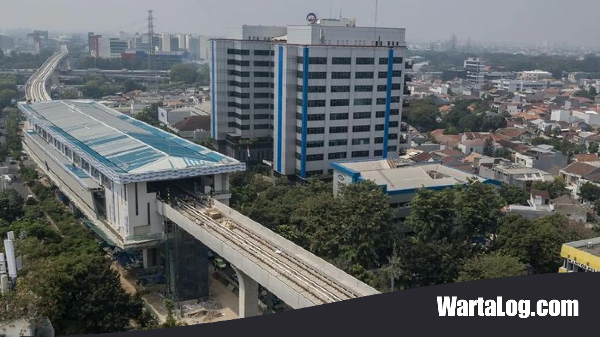 Transformasi LRT Jakarta: Jalur Velodrome-Manggarai Siap Beroperasi 2026, Menembus Episentrum Dukuh Atas
