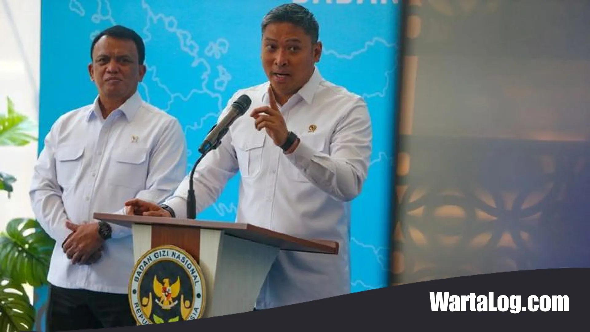 Polemik SDN Tanggirejo: Kontras Dapur Mewah Makan Bergizi dan Atap Sekolah yang Ambrol