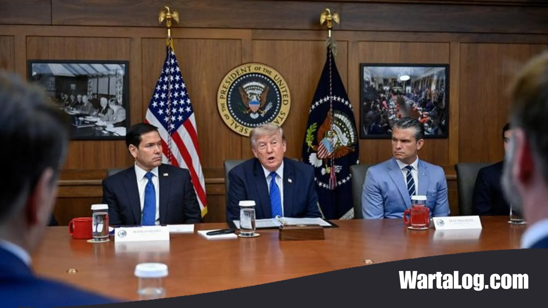 Tensi Tinggi di Camp David: Benarkah Trump Merasa ‘Dikhianati’ Soal Krisis Amunisi AS?