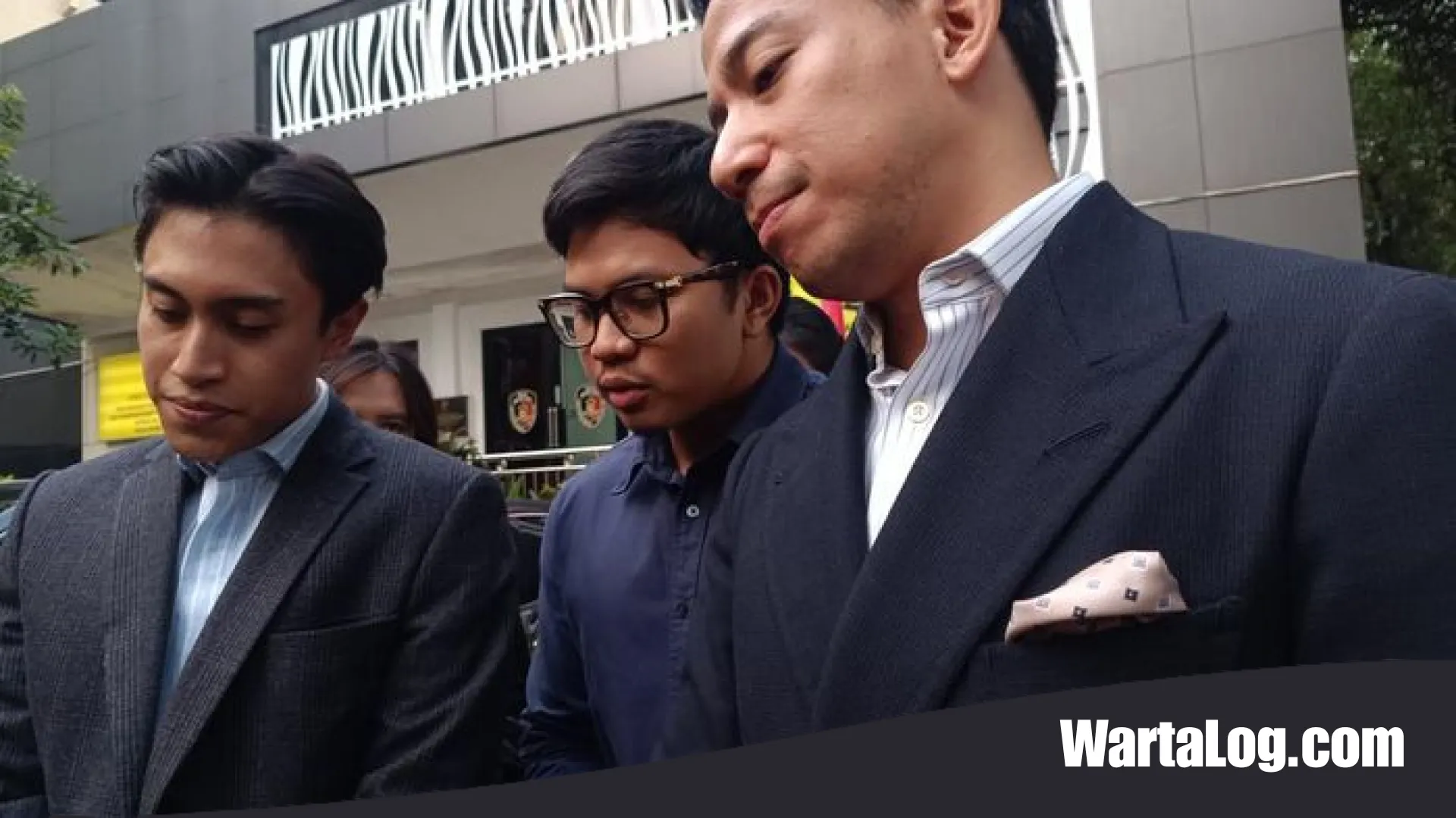 Kontroversi Konten Vape Libatkan Anak: YouTuber Bigmo Sampaikan Permohonan Maaf Mendalam Usai Dicecar 40 Pertanyaan oleh Penyidik
