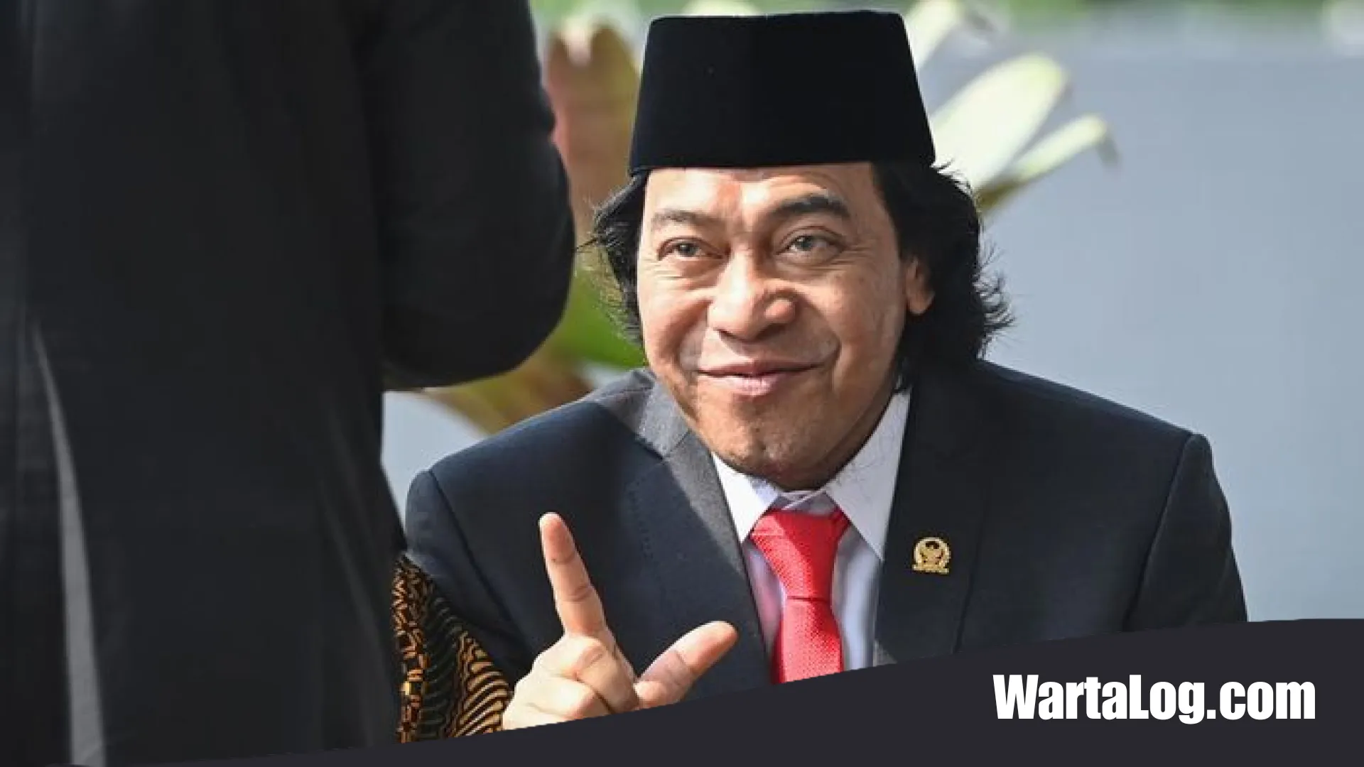 Kritik Tajam Komeng Soal Program Makan Bergizi Gratis: Kebijakan Presiden Bagus, Pelaksananya yang Bermasalah