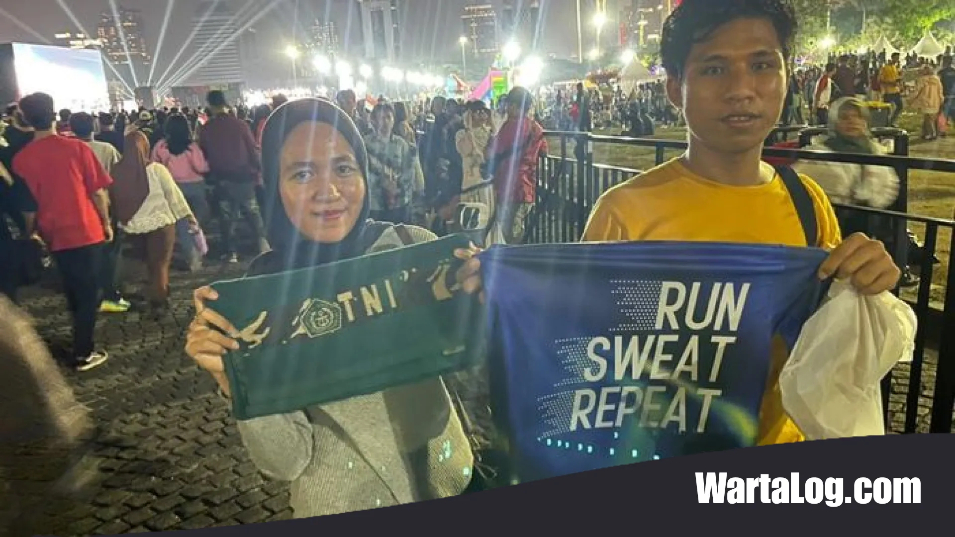 Gemerlap Karnaval Malam Merdeka: Saat Rakyat dan Pejabat Berbaur dalam Kemeriahan HUT ke-81 RI
