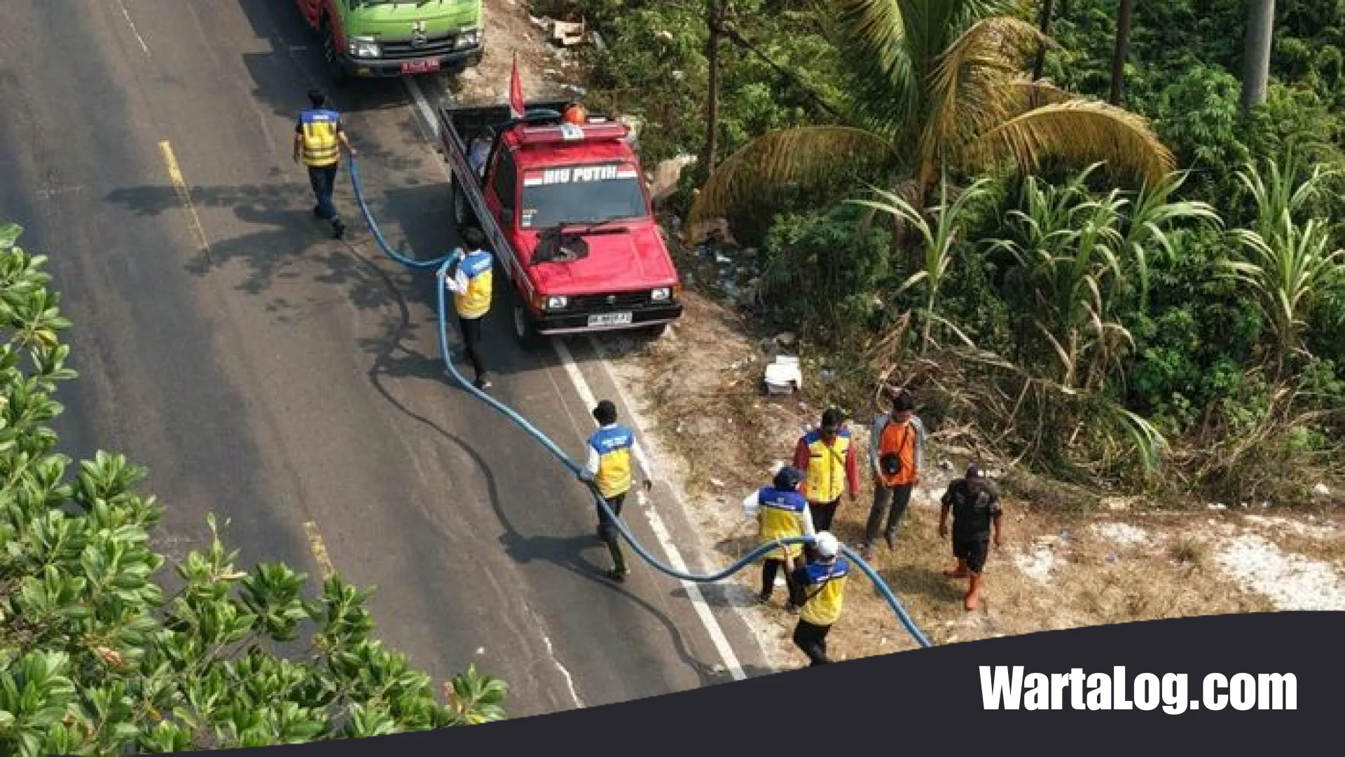 Kalbar Terkepung Karhutla, Kementerian PU Kerahkan Armada Pompa dan Pasokan Air Skala Besar